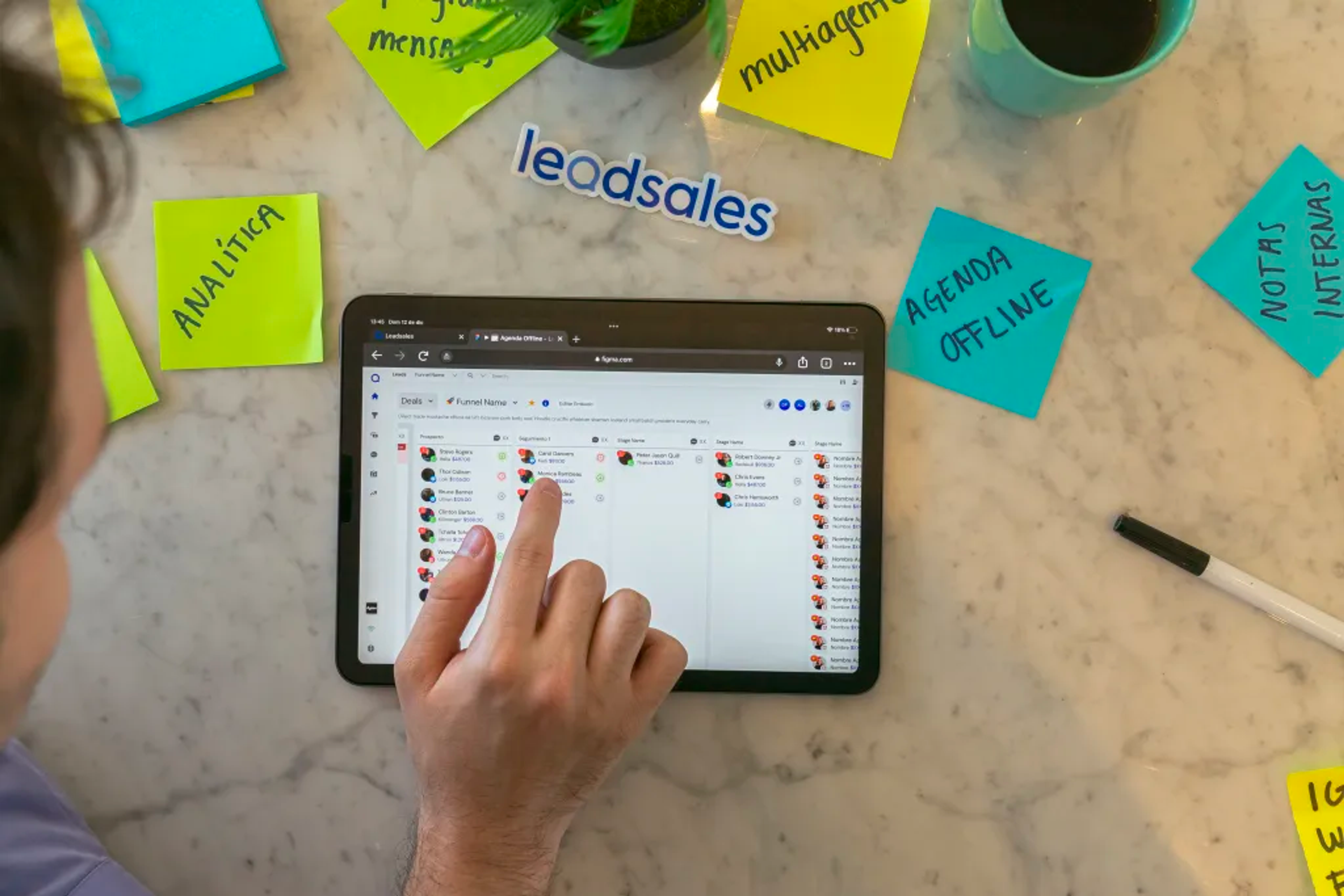 Illustration for the article: How does Leadsales work?