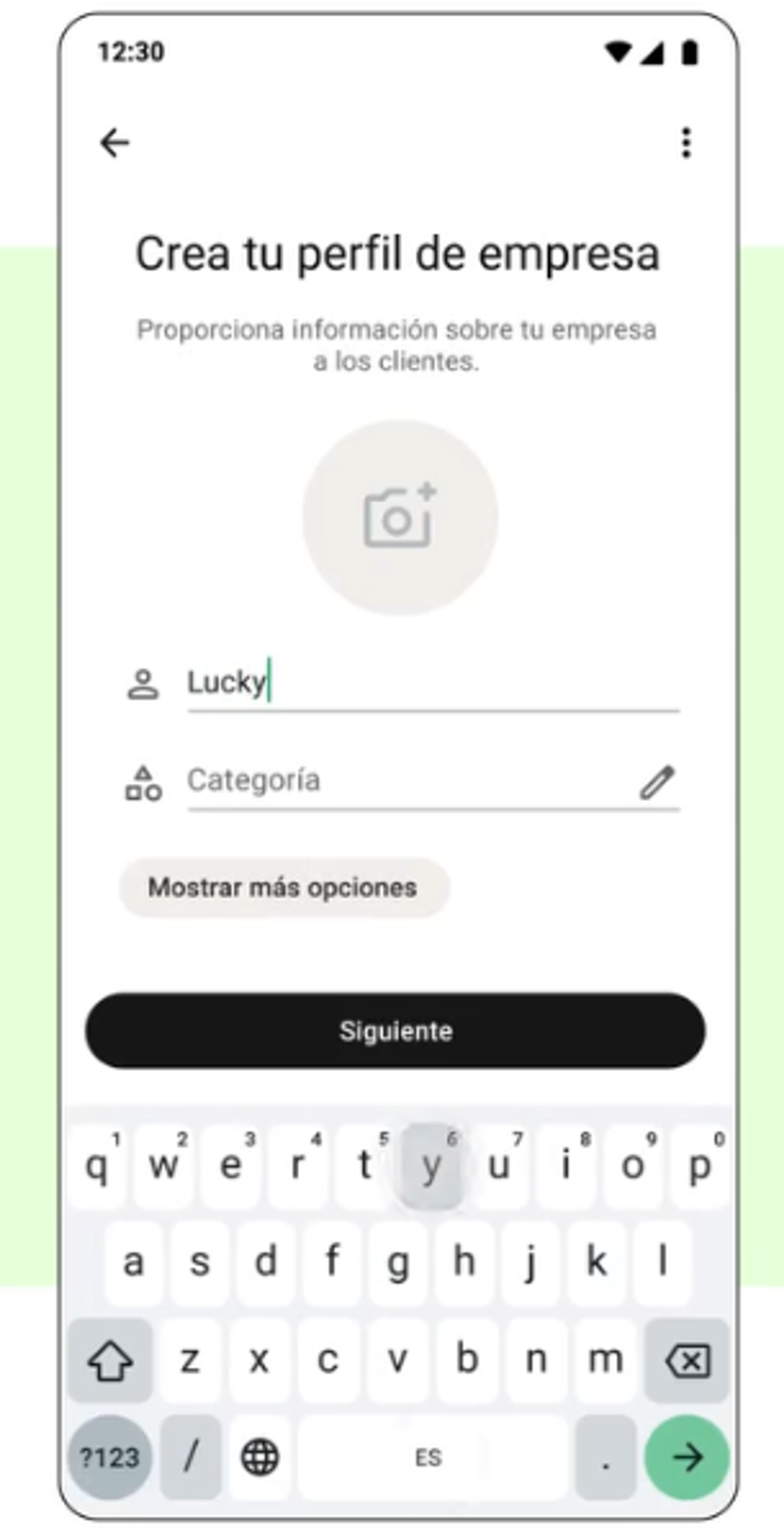 Pantalla para crear perfil de empresa en WhatsApp Business