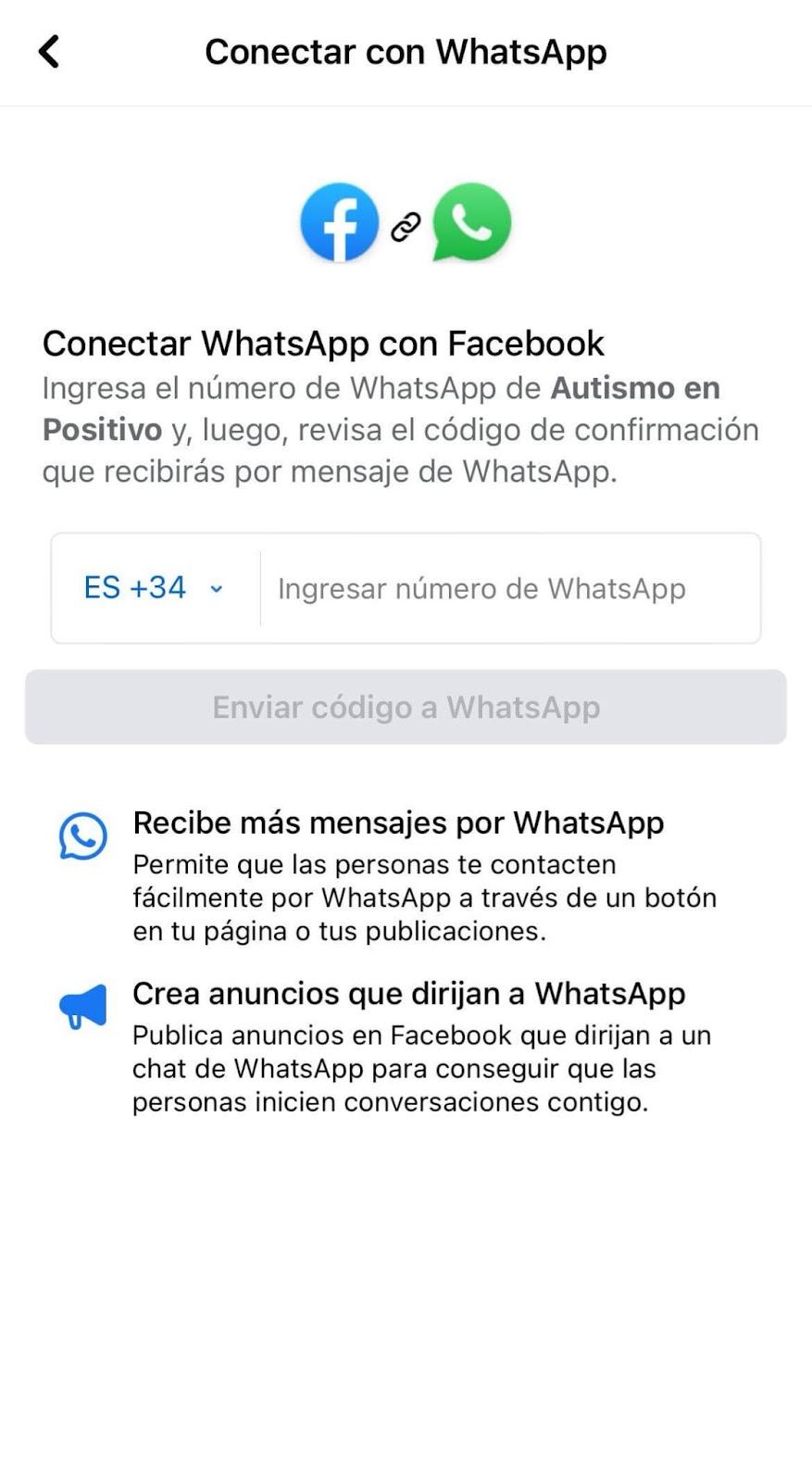 Pantalla para conectar WhatsApp con Facebook