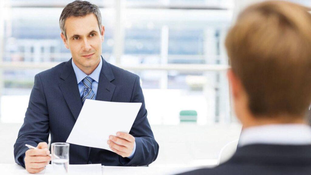 Cómo seleccionar al personal adecuado para tu empresa