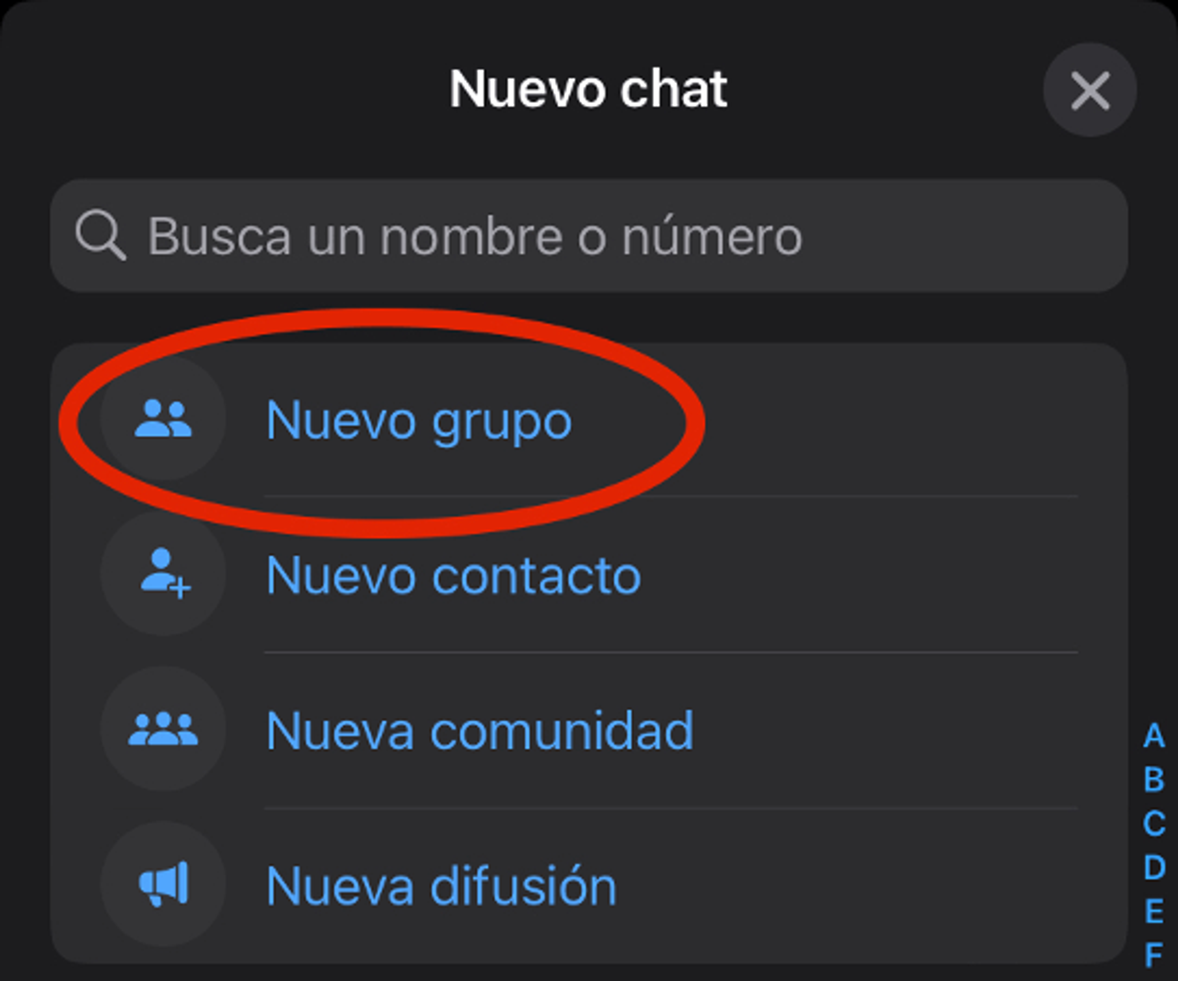 Menú de nuevo chat en WhatsApp con la opción Nuevo grupo para crear un grupo de ventas