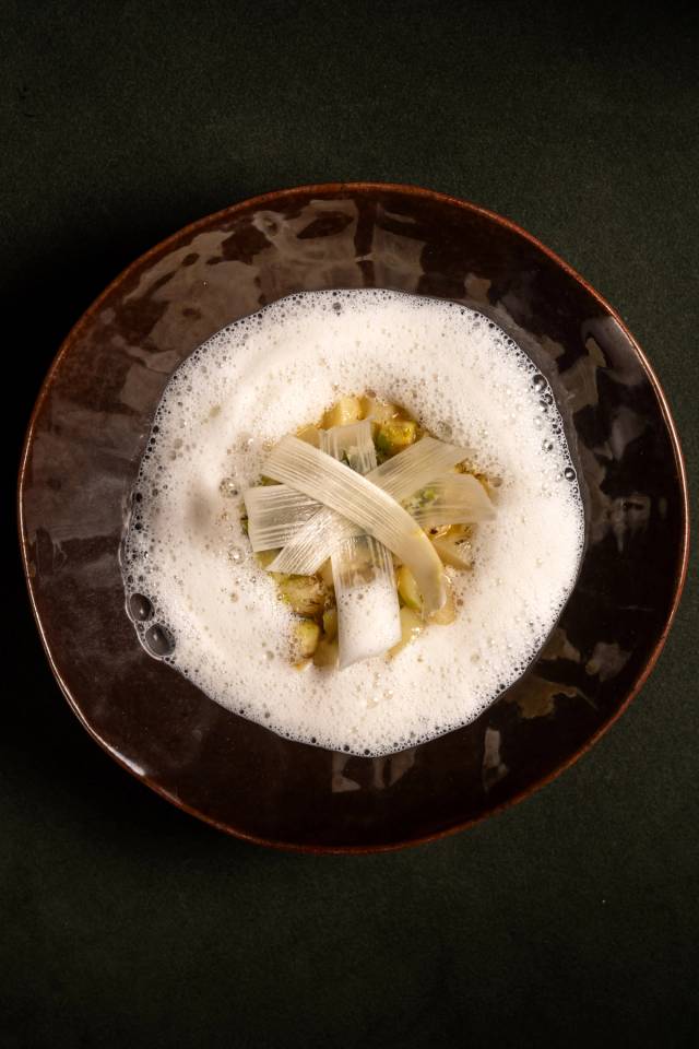 White french asparagus, risotto
