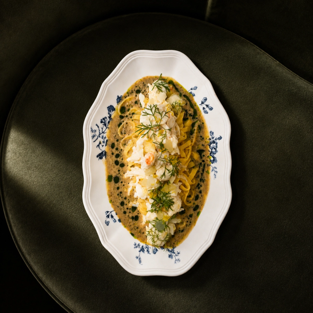 Crab linguine, blue swimmer crab, lemon kombu butter