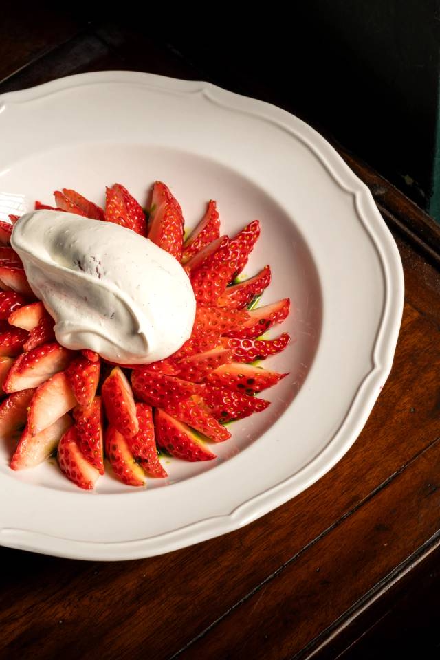 Strawberry, chantilly, raspberry sorbet