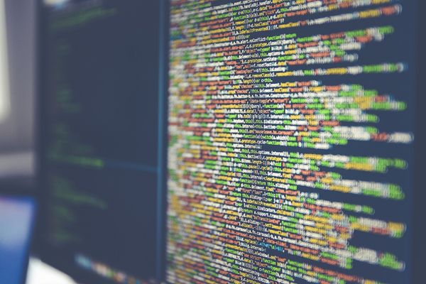 How to Build a Trading Bot: Architecture, APIs and Risk Controls