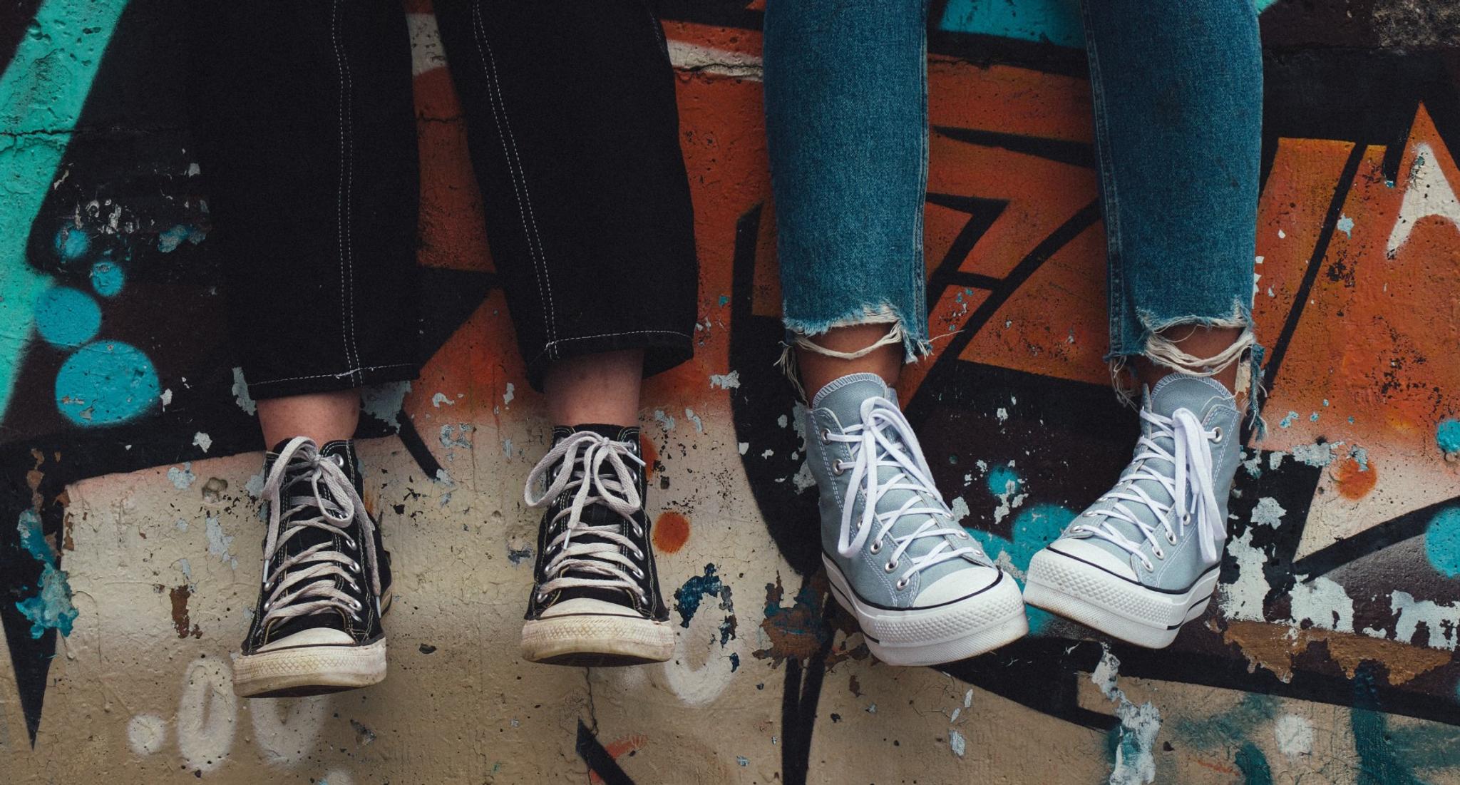 Converse banner