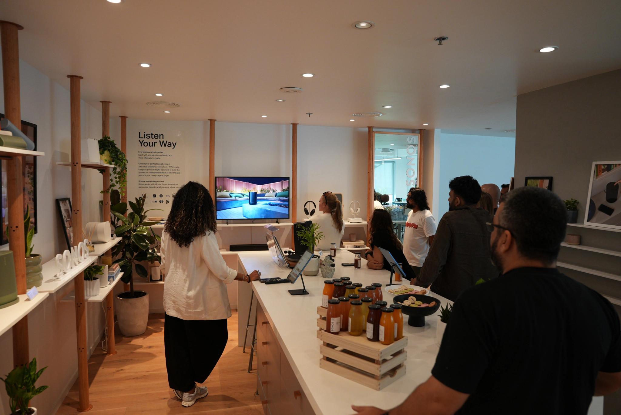 SONOS PLAY SHOWROOM