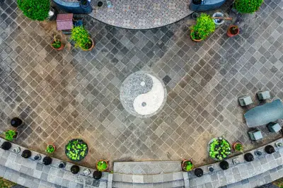 Fengshui "Mulut Chi": Trik Tata Letak Pintu di Green House Serpong Biar Rezeki Nggak Cuma "Numpang Lewat"