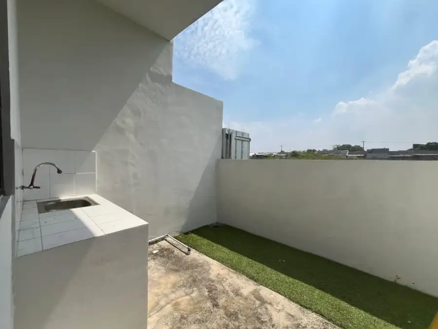 rumah tipe mezzanine 50/90 panorama bekasi tampak depan