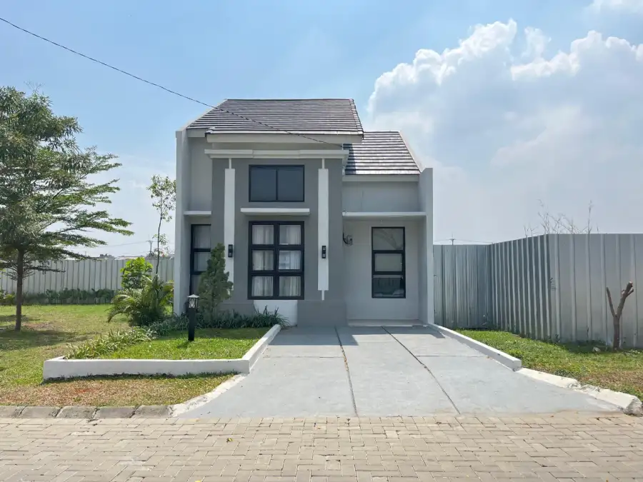 rumah tipe mezzanine 50/90 panorama bekasi tampak depan