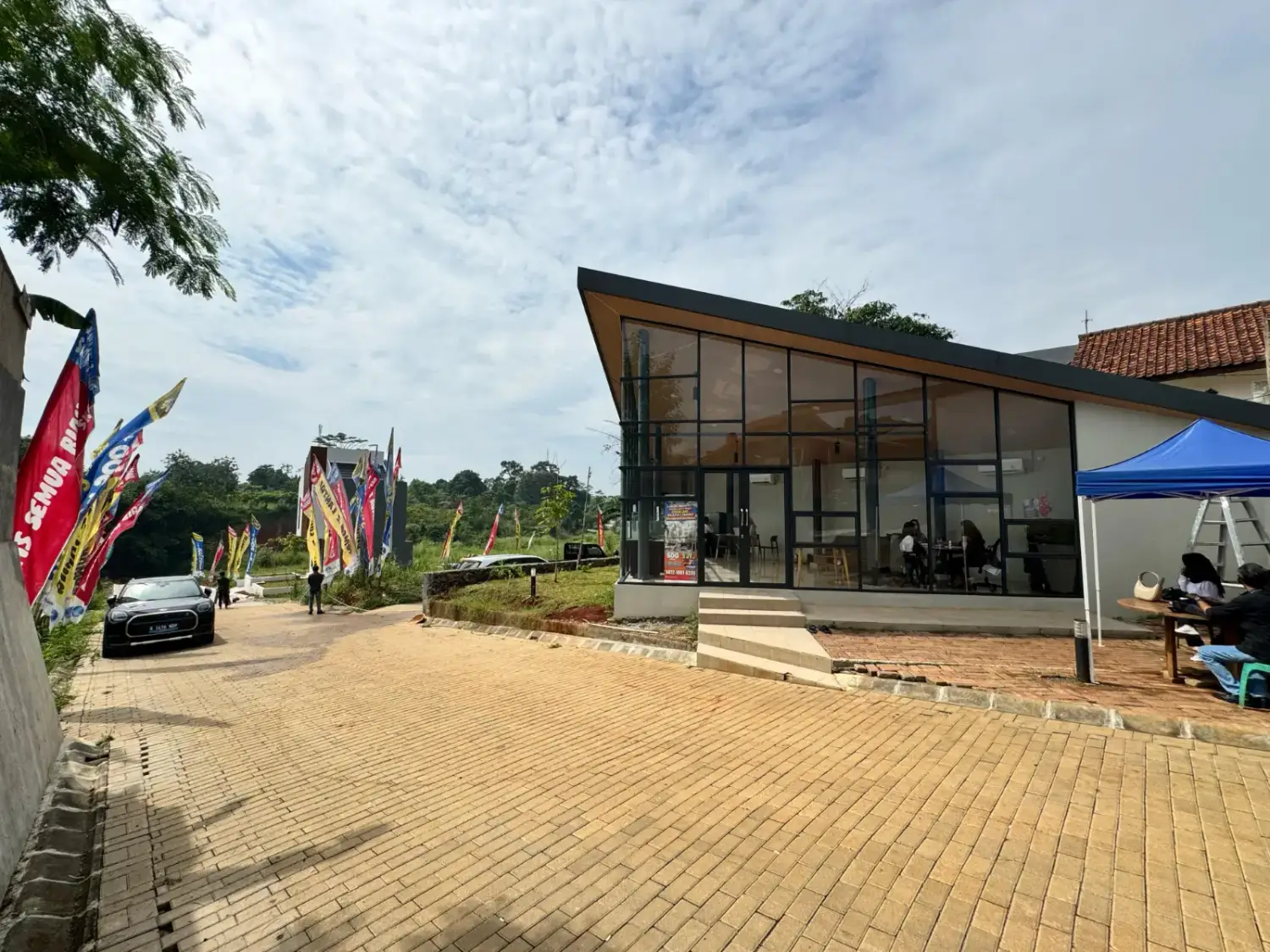 panorama sasak panjang - kantor marketing