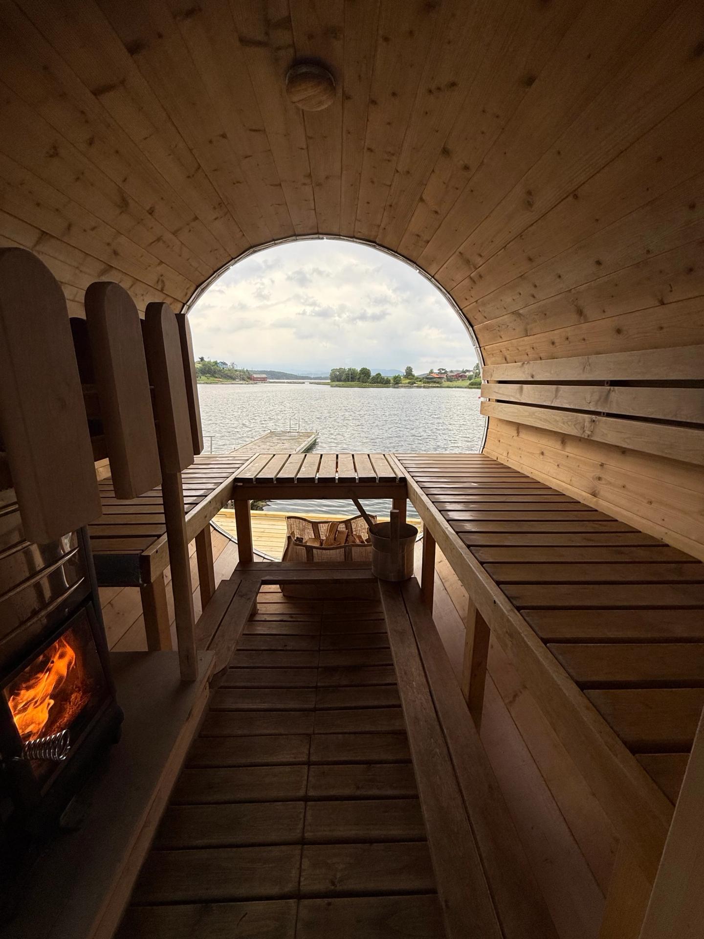 Badstue utsikt fjorden Uskedalen