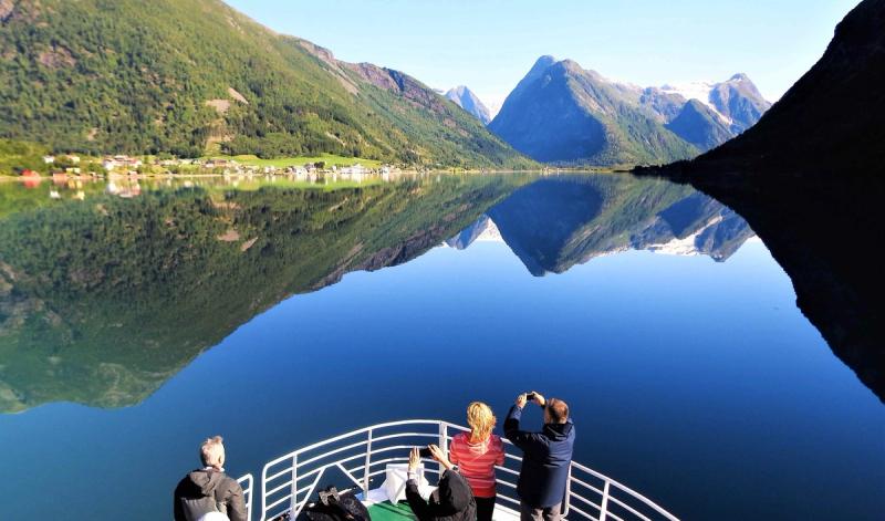 Fjærlandsfjorden
