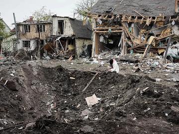 Tibet earthquake kills 16 and injures 65