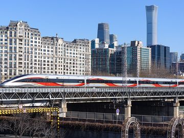 China plans X-prefix trains for 400 km/h high-speed rail