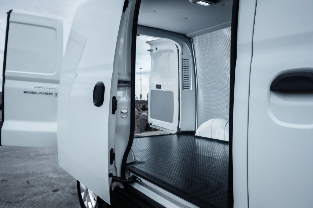 e-Deliver 3 detalj front