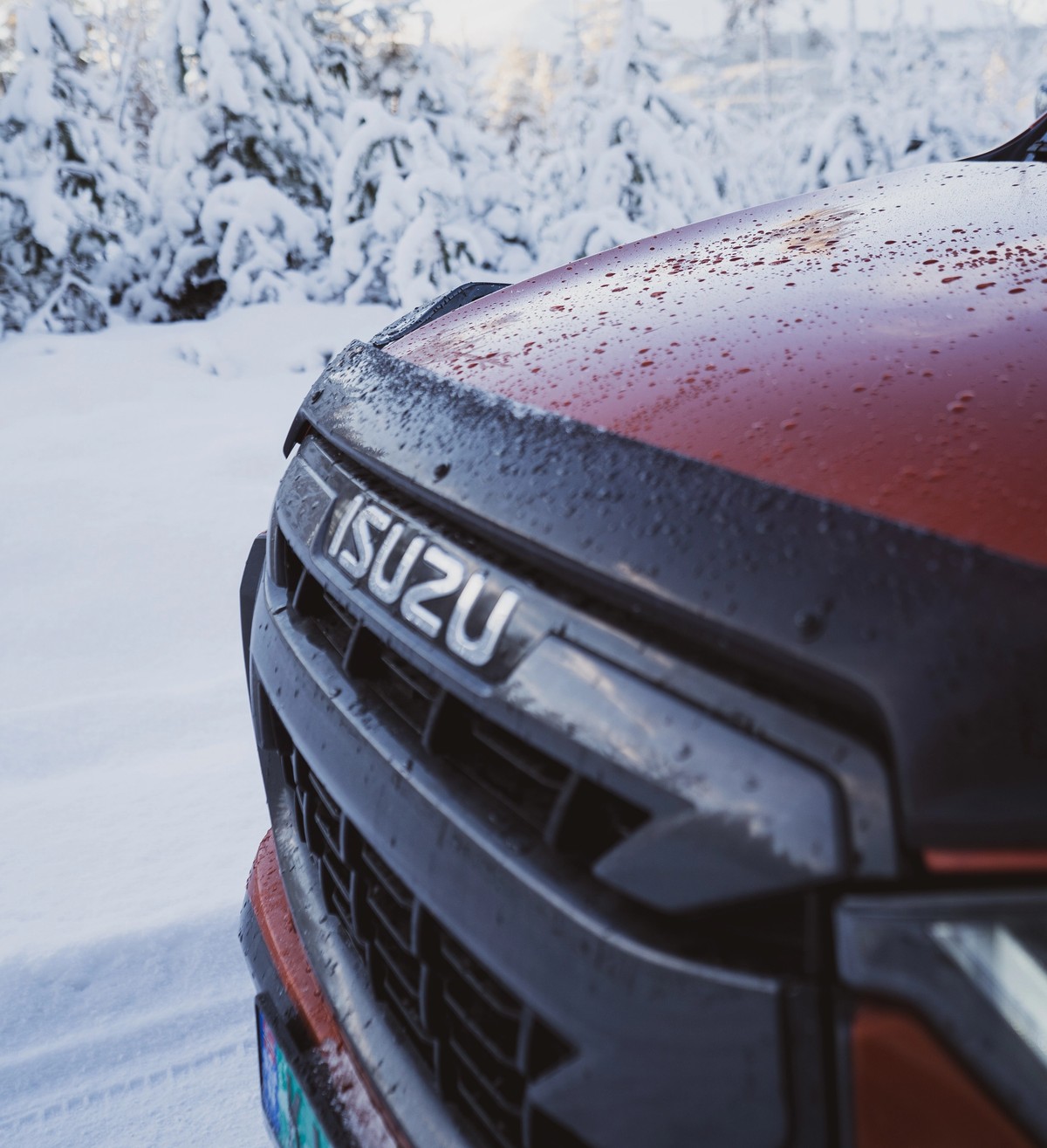 Om Isuzu