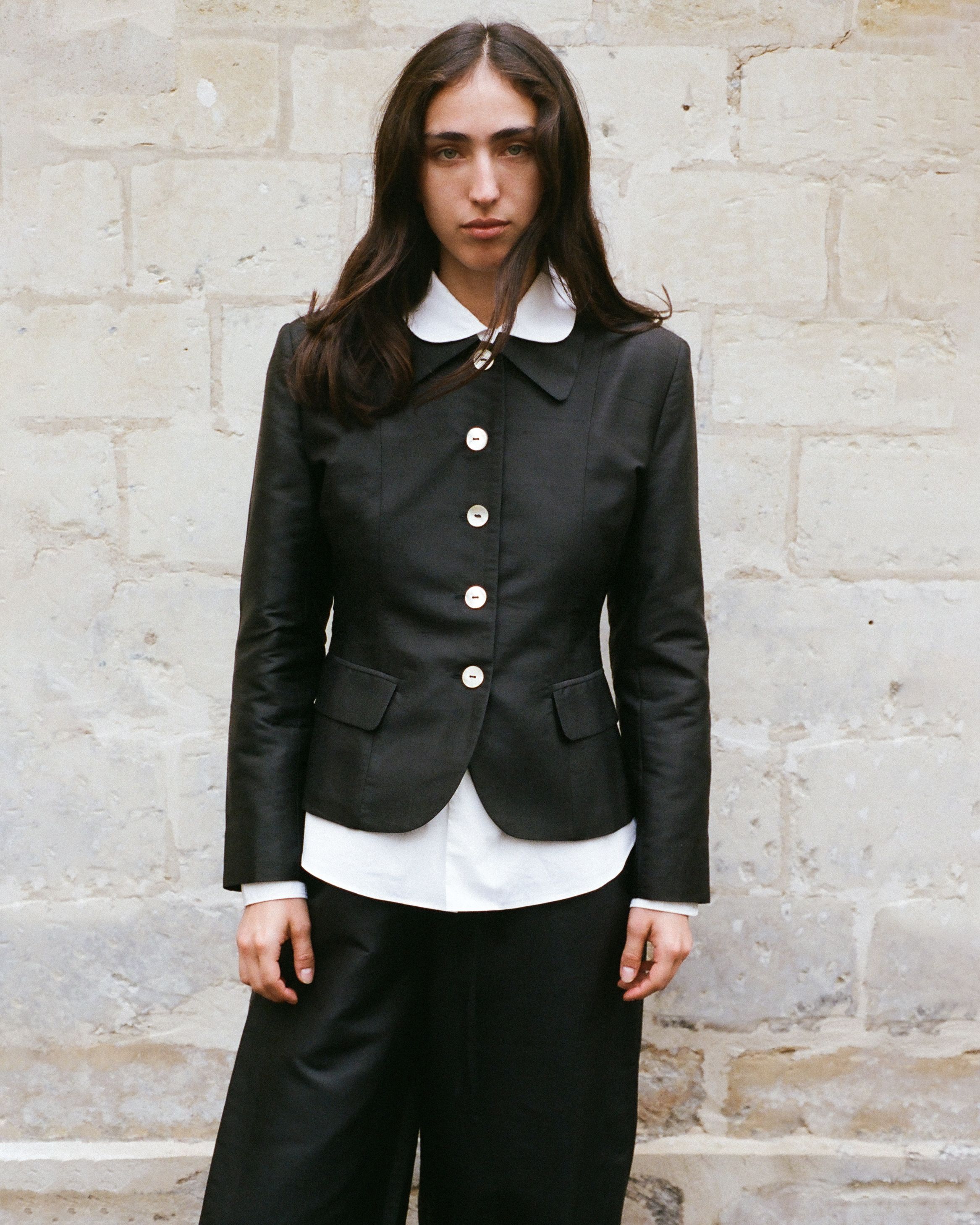 Missing alternative text