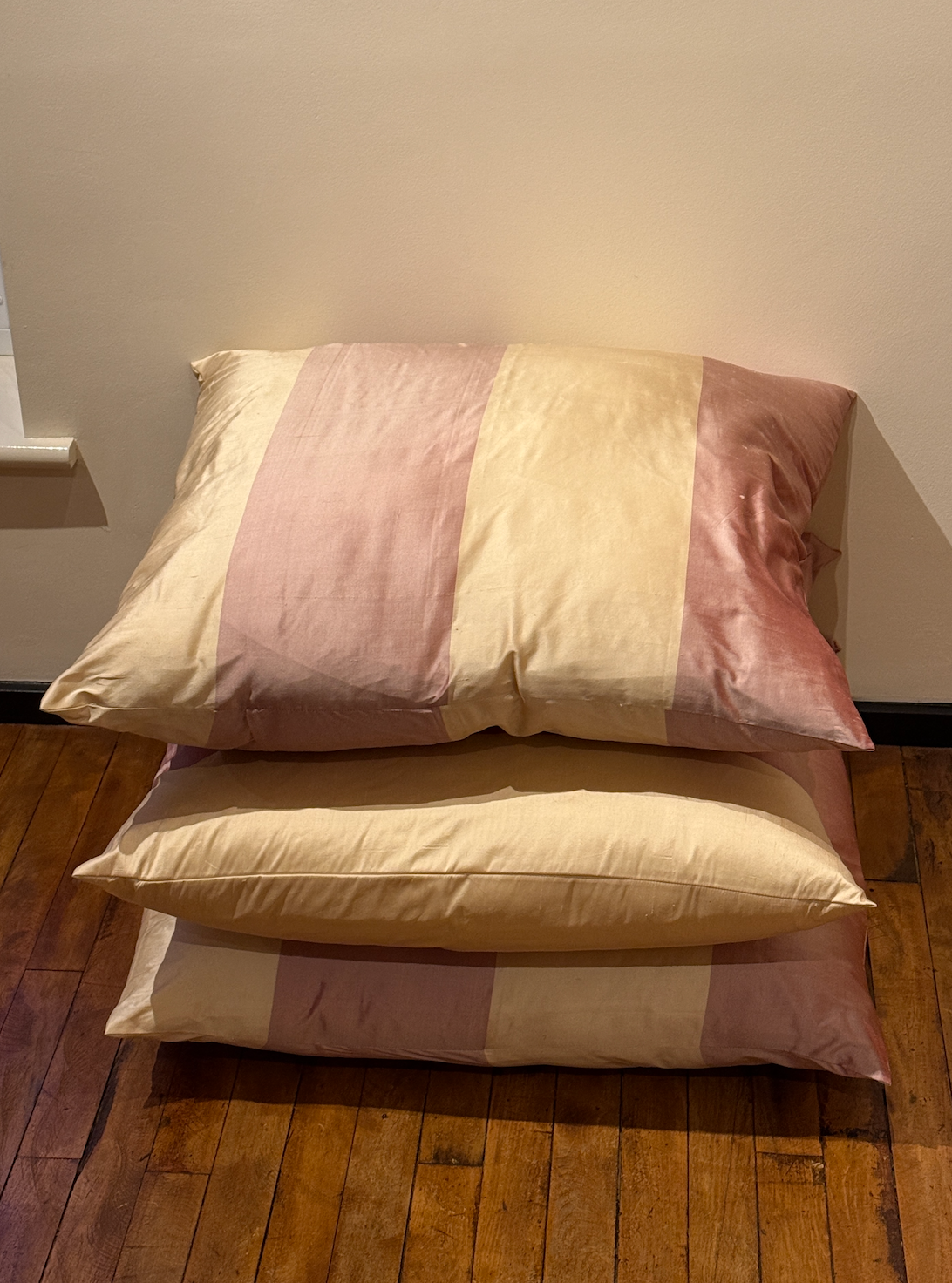 Missing alternative text