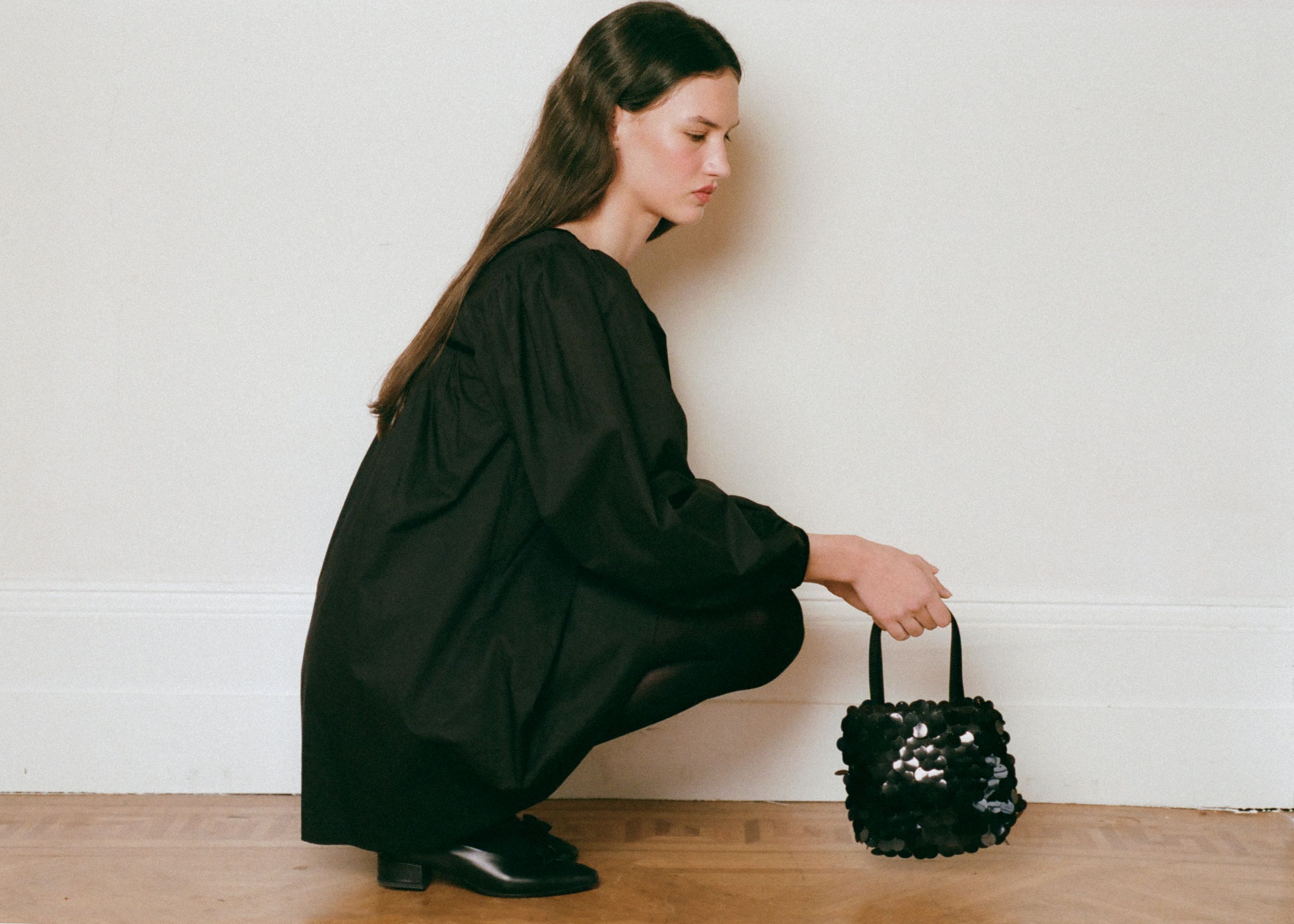 Missing alternative text