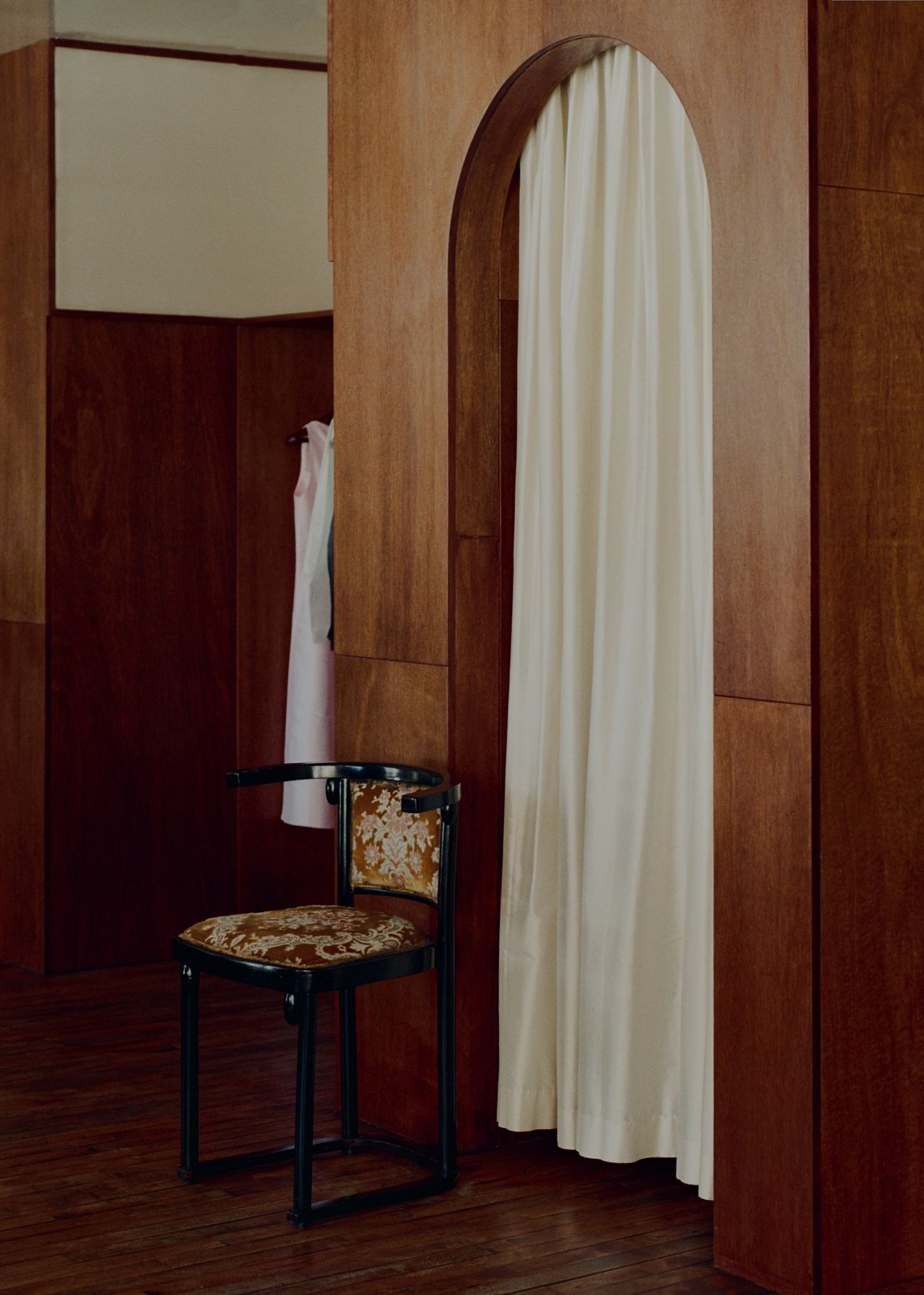 Nestled on Boundary Street in Shoreditch, the Hai London store is home to our collections of silk dresses, ready-to-wear, accessories and bridal pieces. Designed as an extension of the Hai world, the space combines thoughtful interiors, vintage finds and seasonal installations with our latest collections. Visit us to explore exclusive pieces, discover new arrivals and experience Hai in person in the heart of East London.  11 Boundary Street, London E2 7JE.