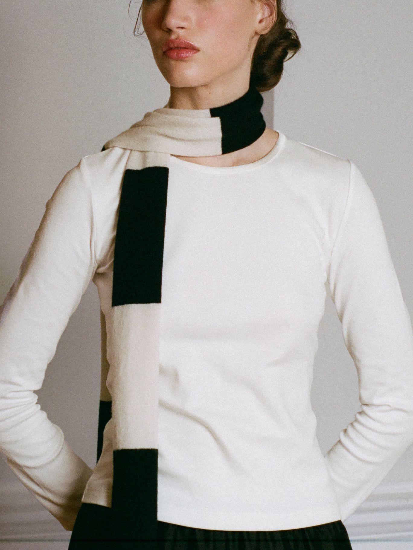 Missing alternative text