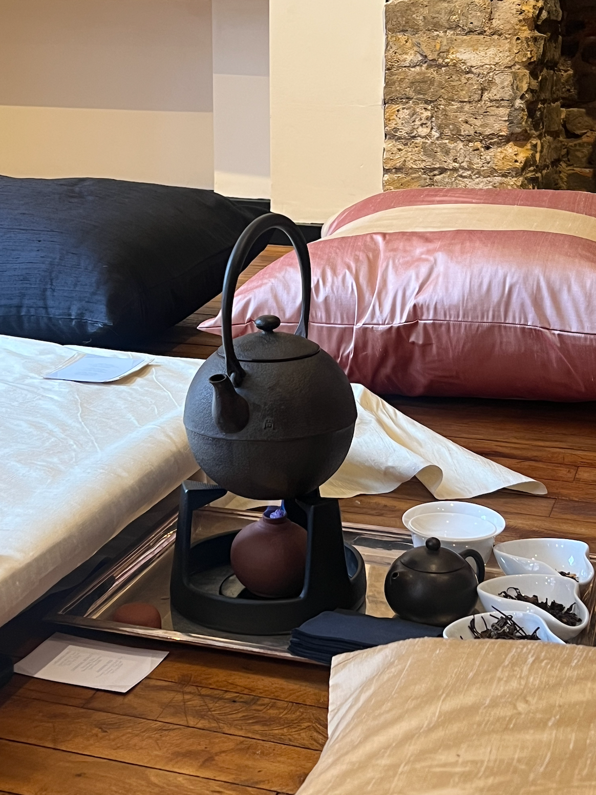 Missing alternative text