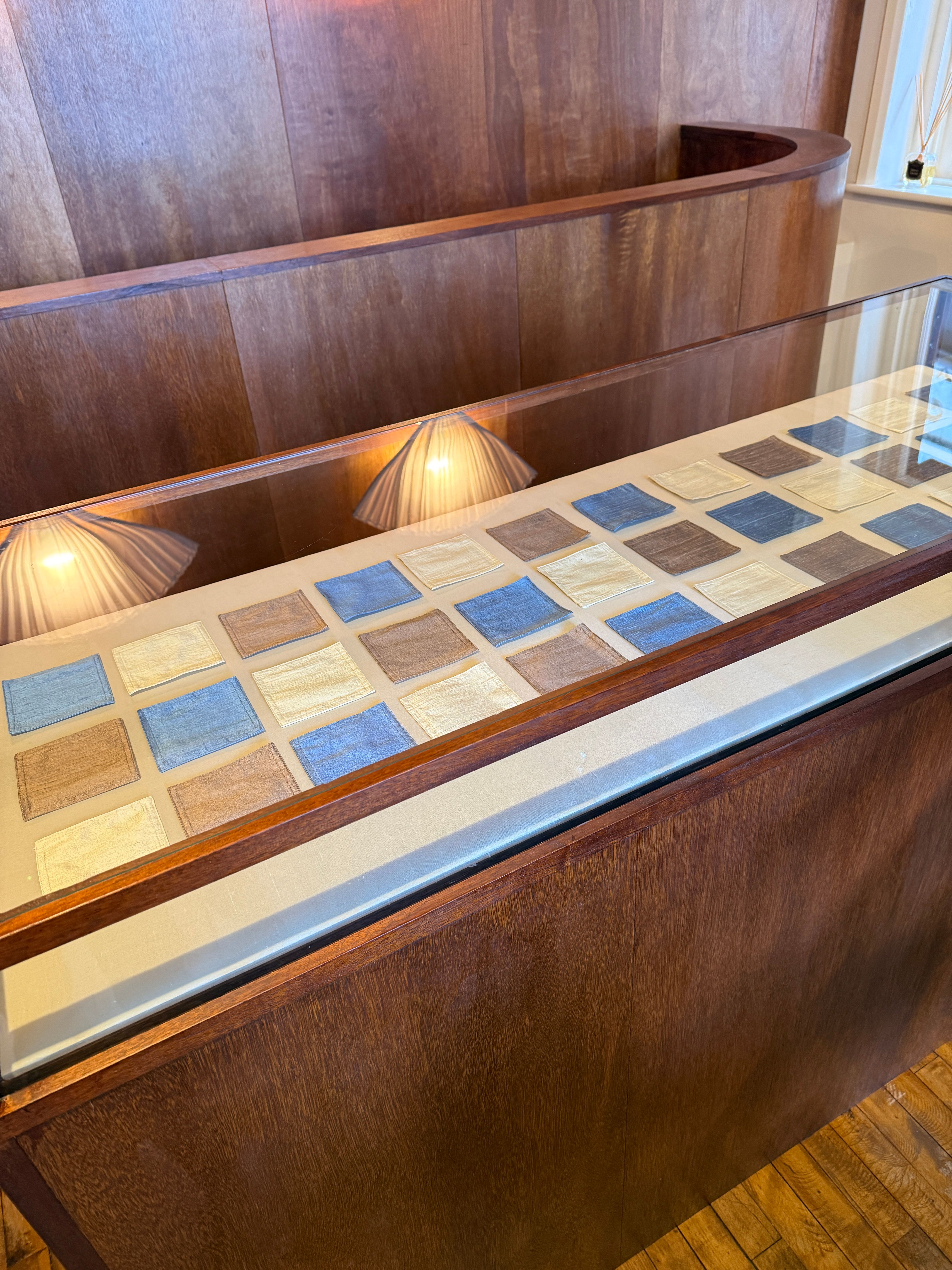 Missing alternative text