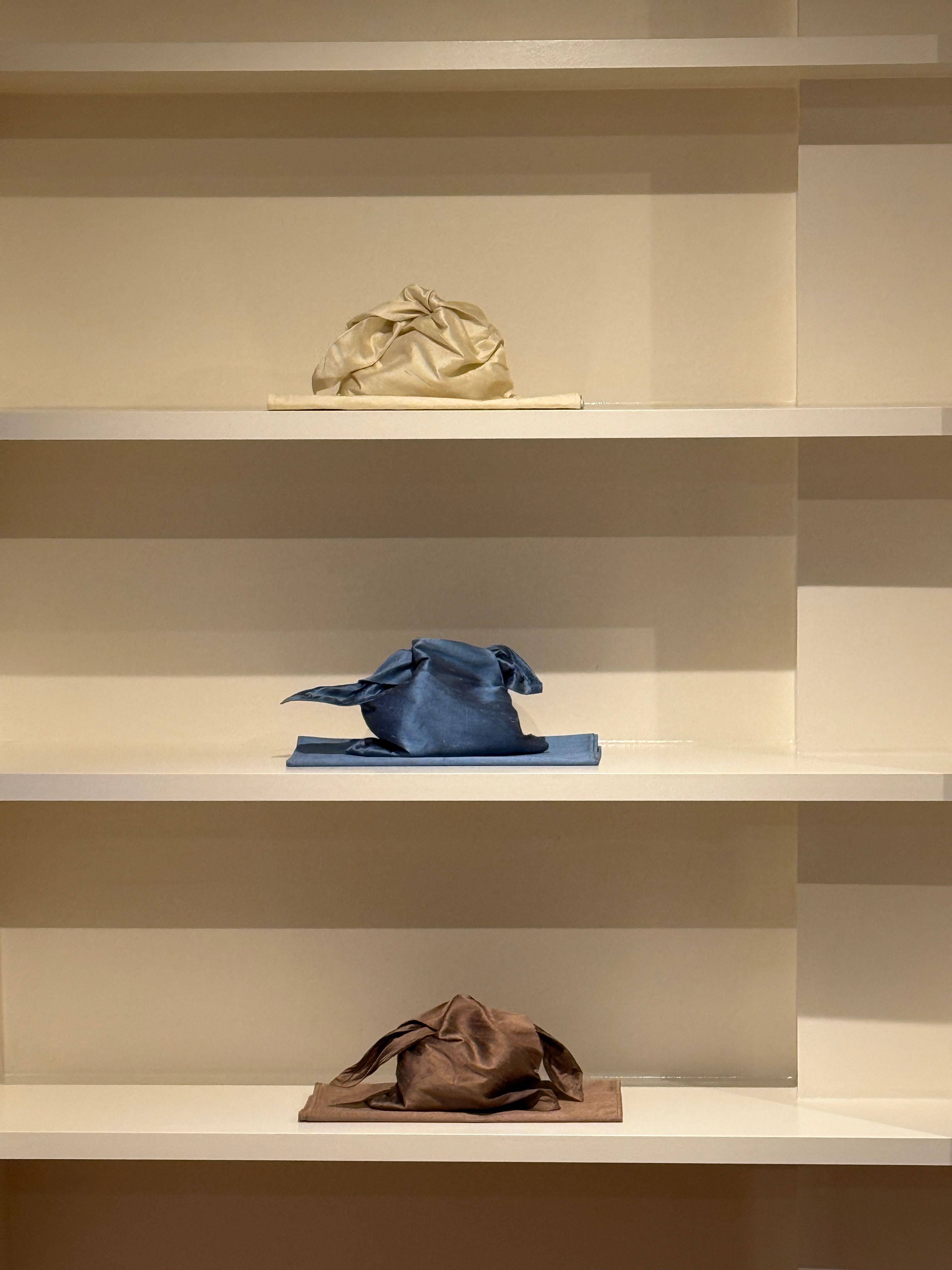 Missing alternative text