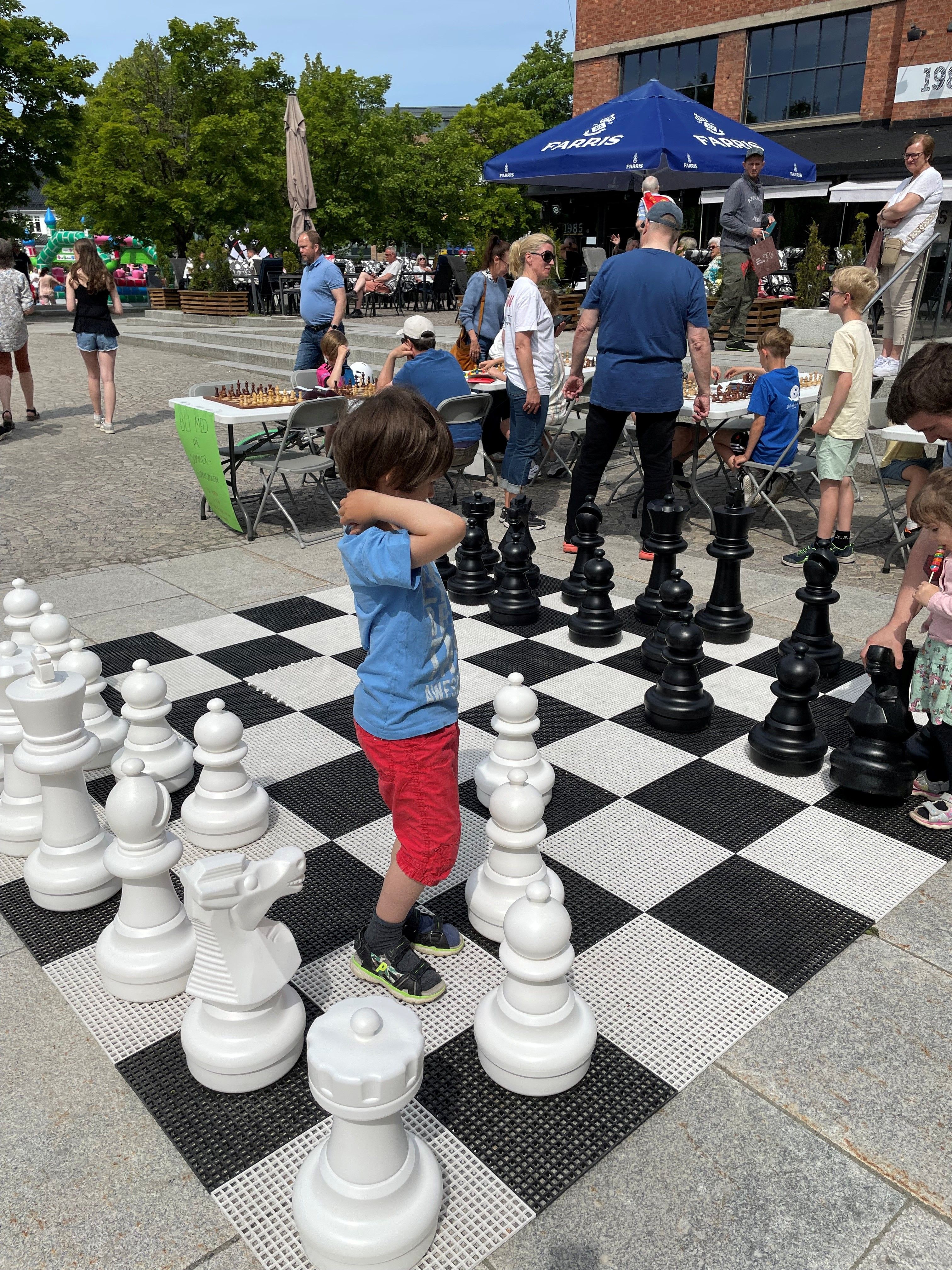 Liten gutt med store sjakkbrikker ​​​​‌﻿‍﻿​‍​‍‌‍﻿﻿‌﻿​‍‌‍‍‌‌‍‌﻿‌‍‍‌‌‍﻿‍​‍​‍​﻿‍‍​‍​‍‌﻿​﻿‌‍​‌‌‍﻿‍‌‍‍‌‌﻿‌​‌﻿‍‌​‍﻿‍‌‍‍‌‌‍﻿﻿​‍​‍​‍﻿​​‍​‍‌‍‍​‌﻿​‍‌‍‌‌‌‍‌‍​‍​‍​﻿‍‍​‍​‍‌‍‍​‌﻿‌​‌﻿‌​‌﻿​​​﻿‍‍​‍﻿﻿​‍﻿﻿‌‍﻿​‌‍﻿﻿‌‍​﻿‌‍​‌‌‍﻿​‌‍‍​‌‍﻿﻿‌﻿​﻿‌﻿‌​​﻿‍‍​﻿​﻿​﻿​﻿​﻿​﻿​﻿​﻿​‍﻿﻿‌‍‍‌‌‍﻿‍‌﻿‌​‌‍‌‌‌‍﻿‍‌﻿‌​​‍﻿﻿‌‍‌‌‌‍‌​‌‍‍‌‌﻿‌​​‍﻿﻿‌‍﻿‌‌‍﻿﻿‌‍‌​‌‍‌‌​﻿﻿‌‌﻿​​‌﻿​‍‌‍‌‌‌﻿​﻿‌‍‌‌‌‍﻿‍‌﻿‌​‌‍​‌‌﻿‌​‌‍‍‌‌‍﻿﻿‌‍﻿‍​﻿‍﻿‌‍‍‌‌‍‌​​﻿﻿‌‌‍‌‍‌‍‌‌‌‍‌‌​﻿‌‌​﻿​‌‌‍​﻿​﻿​‍​﻿​‌​‍﻿‌‌‍‌‌​﻿​‍​﻿‌﻿​﻿​​​‍﻿‌​﻿‌​‌‍‌​‌‍‌​​﻿​‍​‍﻿‌‌‍​‌​﻿​‍​﻿‍​‌‍​‍​‍﻿‌‌‍​‌​﻿​​​﻿‌‌​﻿​​‌‍‌‌​﻿​‍‌‍‌​‌‍‌‍‌‍​‍​﻿​​‌‍‌‌​﻿‍​​﻿‍﻿‌﻿‌​‌﻿‍‌‌﻿​​‌‍‌‌​﻿﻿‌‌﻿​​‌‍﻿﻿‌﻿​﻿‌﻿‌​​﻿‍﻿‌﻿​​‌‍​‌‌﻿‌​‌‍‍​​﻿﻿‌‌‍​‍‌‍﻿﻿‌‍‌​‌﻿‍‌​‍‌‌​﻿‌‌‌​​‍‌‌﻿﻿‌‍‍﻿‌‍‌‌‌﻿‍‌​‍‌‌​﻿​﻿‌​‌​​‍‌‌​﻿​﻿‌​‌​​‍‌‌​﻿​‍​﻿​‍‌‍‌‍‌‍‌‍​﻿‍‌​﻿‍​​﻿‍‌‌‍‌​​﻿​‌​﻿​‍​﻿​‌‌‍​﻿‌‍​‌‌‍​‍​‍‌‌​﻿​‍​﻿​‍​‍‌‌​﻿‌‌‌​‌​​‍﻿‍‌‍​‌‌‍﻿​‌﻿‌​​﻿﻿﻿‌‍​‍‌‍​‌‌﻿​﻿‌‍‌‌‌‌‌‌‌﻿​‍‌‍﻿​​﻿﻿‌‌‍‍​‌﻿‌​‌﻿‌​‌﻿​​​‍‌‌​﻿​﻿‌​​‌​‍‌‌​﻿​‍‌​‌‍​‍‌‌​﻿​‍‌​‌‍‌‍﻿​‌‍﻿﻿‌‍​﻿‌‍​‌‌‍﻿​‌‍‍​‌‍﻿﻿‌﻿​﻿‌﻿‌​​‍‌‌​﻿​﻿‌​​‌​﻿​﻿​﻿​﻿​﻿​﻿​﻿​﻿​‍‌‍‌‍‍‌‌‍‌​​﻿﻿‌‌‍‌‍‌‍‌‌‌‍‌‌​﻿‌‌​﻿​‌‌‍​﻿​﻿​‍​﻿​‌​‍﻿‌‌‍‌‌​﻿​‍​﻿‌﻿​﻿​​​‍﻿‌​﻿‌​‌‍‌​‌‍‌​​﻿​‍​‍﻿‌‌‍​‌​﻿​‍​﻿‍​‌‍​‍​‍﻿‌‌‍​‌​﻿​​​﻿‌‌​﻿​​‌‍‌‌​﻿​‍‌‍‌​‌‍‌‍‌‍​‍​﻿​​‌‍‌‌​﻿‍​​‍‌‍‌﻿‌​‌﻿‍‌‌﻿​​‌‍‌‌​﻿﻿‌‌﻿​​‌‍﻿﻿‌﻿​﻿‌﻿‌​​‍‌‍‌﻿​​‌‍​‌‌﻿‌​‌‍‍​​﻿﻿‌‌‍​‍‌‍﻿﻿‌‍‌​‌﻿‍‌​‍‌‌​﻿‌‌‌​​‍‌‌﻿﻿‌‍‍﻿‌‍‌‌‌﻿‍‌​‍‌‌​﻿​﻿‌​‌​​‍‌‌​﻿​﻿‌​‌​​‍‌‌​﻿​‍​﻿​‍‌‍‌‍‌‍‌‍​﻿‍‌​﻿‍​​﻿‍‌‌‍‌​​﻿​‌​﻿​‍​﻿​‌‌‍​﻿‌‍​‌‌‍​‍​‍‌‌​﻿​‍​﻿​‍​‍‌‌​﻿‌‌‌​‌​​‍﻿‍‌‍​‌‌‍﻿​‌﻿‌​​‍‌‍‌﻿​​‌‍‌‌‌﻿​‍‌﻿​﻿‌﻿​​‌‍‌‌‌‍​﻿‌﻿‌​‌‍‍‌‌﻿‌‍‌‍‌‌​﻿﻿‌‌﻿​​‌﻿‌‌‌‍​‍‌‍﻿​‌‍‍‌‌﻿​﻿‌‍‍​‌‍‌‌‌‍‌​​‍​‍‌﻿﻿‌