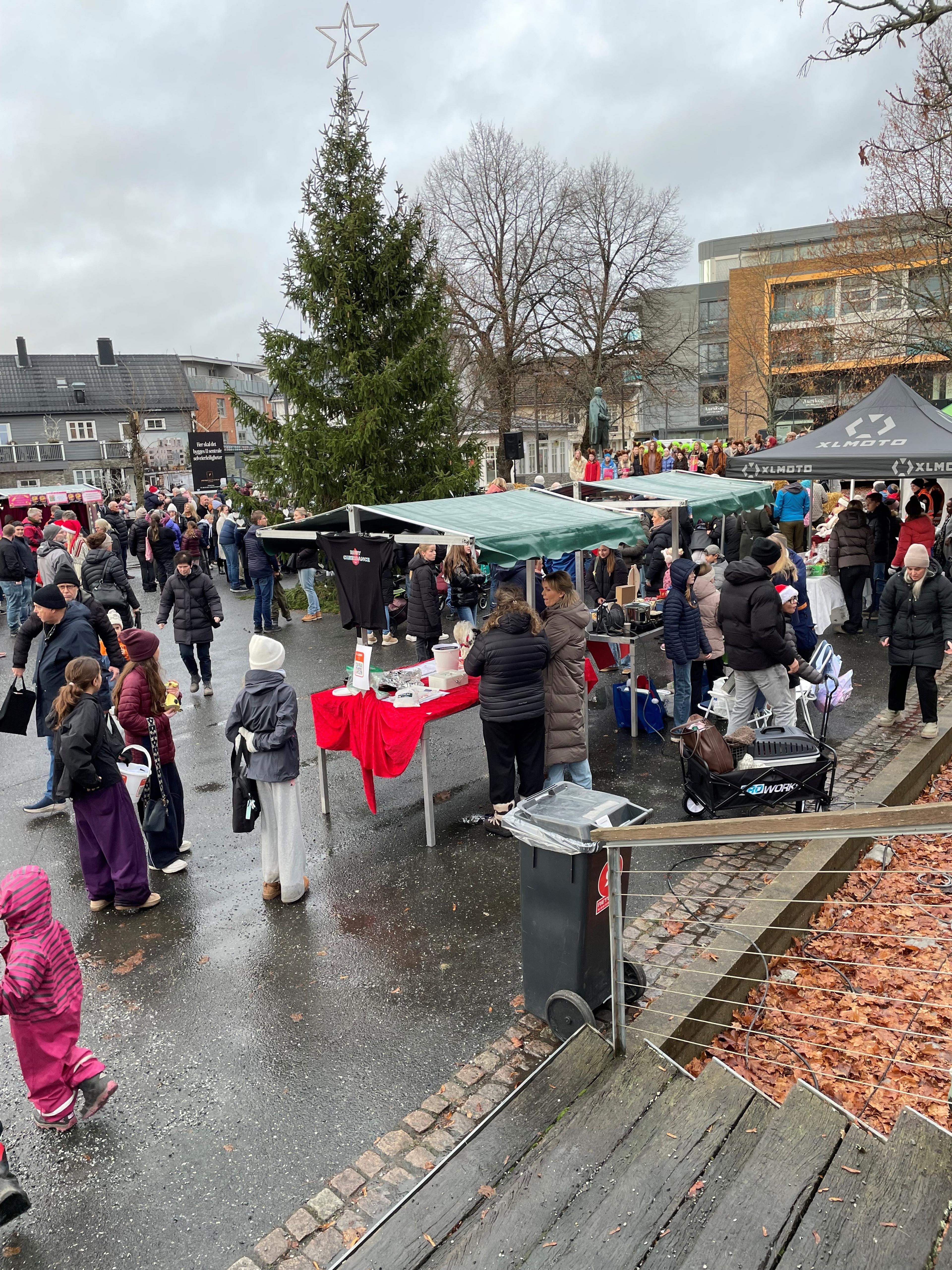 Mange mennesker som samles på byrommet​​​​‌﻿‍﻿​‍​‍‌‍﻿﻿‌﻿​‍‌‍‍‌‌‍‌﻿‌‍‍‌‌‍﻿‍​‍​‍​﻿‍‍​‍​‍‌﻿​﻿‌‍​‌‌‍﻿‍‌‍‍‌‌﻿‌​‌﻿‍‌​‍﻿‍‌‍‍‌‌‍﻿﻿​‍​‍​‍﻿​​‍​‍‌‍‍​‌﻿​‍‌‍‌‌‌‍‌‍​‍​‍​﻿‍‍​‍​‍‌‍‍​‌﻿‌​‌﻿‌​‌﻿​​​﻿‍‍​‍﻿﻿​‍﻿﻿‌‍﻿​‌‍﻿﻿‌‍​﻿‌‍​‌‌‍﻿​‌‍‍​‌‍﻿﻿‌﻿​﻿‌﻿‌​​﻿‍‍​﻿​﻿​﻿​﻿​﻿​﻿​﻿​﻿​‍﻿﻿‌‍‍‌‌‍﻿‍‌﻿‌​‌‍‌‌‌‍﻿‍‌﻿‌​​‍﻿﻿‌‍‌‌‌‍‌​‌‍‍‌‌﻿‌​​‍﻿﻿‌‍﻿‌‌‍﻿﻿‌‍‌​‌‍‌‌​﻿﻿‌‌﻿​​‌﻿​‍‌‍‌‌‌﻿​﻿‌‍‌‌‌‍﻿‍‌﻿‌​‌‍​‌‌﻿‌​‌‍‍‌‌‍﻿﻿‌‍﻿‍​﻿‍﻿‌‍‍‌‌‍‌​​﻿﻿‌​﻿‌​​﻿‍‌​﻿​﻿​﻿‌﻿‌‍‌‌‌‍‌​​﻿​‌​﻿‍‌​‍﻿‌‌‍​‌​﻿​‌​﻿‍​​﻿​‌​‍﻿‌​﻿‌​​﻿‌‌​﻿‌﻿‌‍‌‌​‍﻿‌‌‍​‌‌‍​﻿​﻿‌﻿‌‍​‌​‍﻿‌​﻿‌‌​﻿‌‍‌‍‌‍‌‍‌‌​﻿‌‌​﻿‍​​﻿‌​‌‍‌‍​﻿​‍‌‍‌‍​﻿‍‌​﻿​​​﻿‍﻿‌﻿‌​‌﻿‍‌‌﻿​​‌‍‌‌​﻿﻿‌‌﻿​​‌‍﻿﻿‌﻿​﻿‌﻿‌​​﻿‍﻿‌﻿​​‌‍​‌‌﻿‌​‌‍‍​​﻿﻿‌‌‍​‍‌‍﻿﻿‌‍‌​‌﻿‍‌​‍‌‌​﻿‌‌‌​​‍‌‌﻿﻿‌‍‍﻿‌‍‌‌‌﻿‍‌​‍‌‌​﻿​﻿‌​‌​​‍‌‌​﻿​﻿‌​‌​​‍‌‌​﻿​‍​﻿​‍‌‍​‌‌‍‌‌​﻿‌‌​﻿‌‍‌‍​‍‌‍​﻿​﻿‌​‌‍‌‌‌‍​‌​﻿​﻿​﻿‍​​﻿‍​​‍‌‌​﻿​‍​﻿​‍​‍‌‌​﻿‌‌‌​‌​​‍﻿‍‌‍​‌‌‍﻿​‌﻿‌​​﻿﻿﻿‌‍​‍‌‍​‌‌﻿​﻿‌‍‌‌‌‌‌‌‌﻿​‍‌‍﻿​​﻿﻿‌‌‍‍​‌﻿‌​‌﻿‌​‌﻿​​​‍‌‌​﻿​﻿‌​​‌​‍‌‌​﻿​‍‌​‌‍​‍‌‌​﻿​‍‌​‌‍‌‍﻿​‌‍﻿﻿‌‍​﻿‌‍​‌‌‍﻿​‌‍‍​‌‍﻿﻿‌﻿​﻿‌﻿‌​​‍‌‌​﻿​﻿‌​​‌​﻿​﻿​﻿​﻿​﻿​﻿​﻿​﻿​‍‌‍‌‍‍‌‌‍‌​​﻿﻿‌​﻿‌​​﻿‍‌​﻿​﻿​﻿‌﻿‌‍‌‌‌‍‌​​﻿​‌​﻿‍‌​‍﻿‌‌‍​‌​﻿​‌​﻿‍​​﻿​‌​‍﻿‌​﻿‌​​﻿‌‌​﻿‌﻿‌‍‌‌​‍﻿‌‌‍​‌‌‍​﻿​﻿‌﻿‌‍​‌​‍﻿‌​﻿‌‌​﻿‌‍‌‍‌‍‌‍‌‌​﻿‌‌​﻿‍​​﻿‌​‌‍‌‍​﻿​‍‌‍‌‍​﻿‍‌​﻿​​​‍‌‍‌﻿‌​‌﻿‍‌‌﻿​​‌‍‌‌​﻿﻿‌‌﻿​​‌‍﻿﻿‌﻿​﻿‌﻿‌​​‍‌‍‌﻿​​‌‍​‌‌﻿‌​‌‍‍​​﻿﻿‌‌‍​‍‌‍﻿﻿‌‍‌​‌﻿‍‌​‍‌‌​﻿‌‌‌​​‍‌‌﻿﻿‌‍‍﻿‌‍‌‌‌﻿‍‌​‍‌‌​﻿​﻿‌​‌​​‍‌‌​﻿​﻿‌​‌​​‍‌‌​﻿​‍​﻿​‍‌‍​‌‌‍‌‌​﻿‌‌​﻿‌‍‌‍​‍‌‍​﻿​﻿‌​‌‍‌‌‌‍​‌​﻿​﻿​﻿‍​​﻿‍​​‍‌‌​﻿​‍​﻿​‍​‍‌‌​﻿‌‌‌​‌​​‍﻿‍‌‍​‌‌‍﻿​‌﻿‌​​‍‌‍‌﻿​​‌‍‌‌‌﻿​‍‌﻿​﻿‌﻿​​‌‍‌‌‌‍​﻿‌﻿‌​‌‍‍‌‌﻿‌‍‌‍‌‌​﻿﻿‌‌﻿​​‌﻿‌‌‌‍​‍‌‍﻿​‌‍‍‌‌﻿​﻿‌‍‍​‌‍‌‌‌‍‌​​‍​‍‌﻿﻿‌