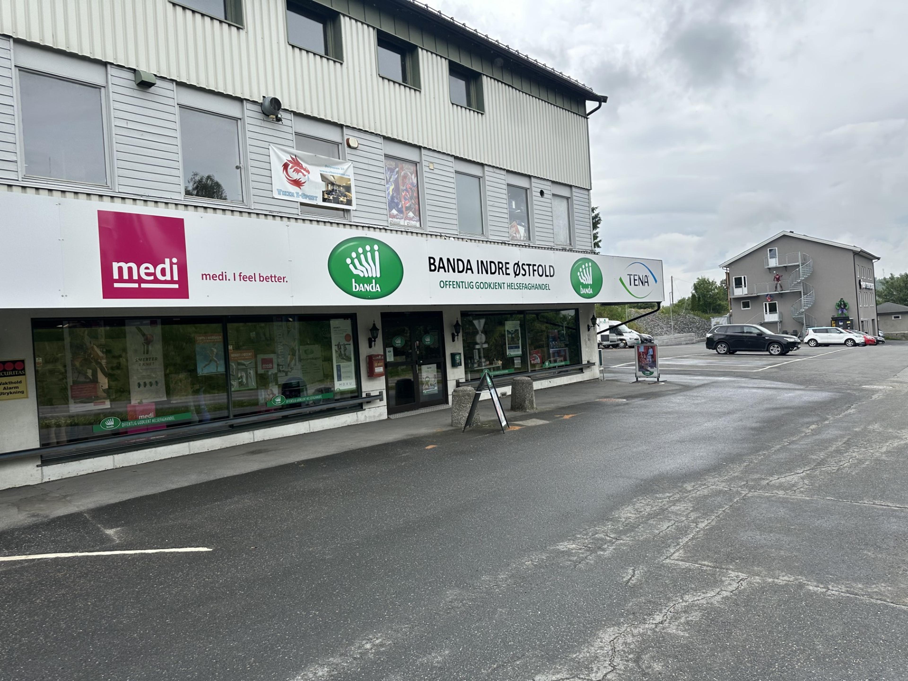 Bygget der Banda holder til