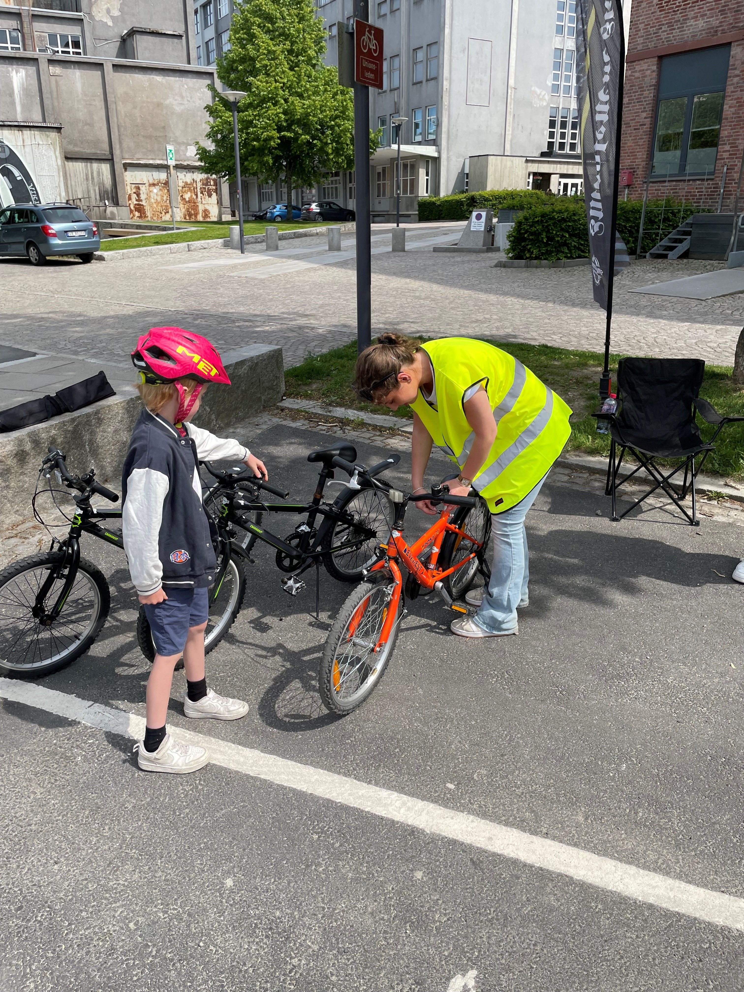 To barn med sykkel​​​​‌﻿‍﻿​‍​‍‌‍﻿﻿‌﻿​‍‌‍‍‌‌‍‌﻿‌‍‍‌‌‍﻿‍​‍​‍​﻿‍‍​‍​‍‌﻿​﻿‌‍​‌‌‍﻿‍‌‍‍‌‌﻿‌​‌﻿‍‌​‍﻿‍‌‍‍‌‌‍﻿﻿​‍​‍​‍﻿​​‍​‍‌‍‍​‌﻿​‍‌‍‌‌‌‍‌‍​‍​‍​﻿‍‍​‍​‍‌‍‍​‌﻿‌​‌﻿‌​‌﻿​​​﻿‍‍​‍﻿﻿​‍﻿﻿‌‍﻿​‌‍﻿﻿‌‍​﻿‌‍​‌‌‍﻿​‌‍‍​‌‍﻿﻿‌﻿​﻿‌﻿‌​​﻿‍‍​﻿​﻿​﻿​﻿​﻿​﻿​﻿​﻿​‍﻿﻿‌‍‍‌‌‍﻿‍‌﻿‌​‌‍‌‌‌‍﻿‍‌﻿‌​​‍﻿﻿‌‍‌‌‌‍‌​‌‍‍‌‌﻿‌​​‍﻿﻿‌‍﻿‌‌‍﻿﻿‌‍‌​‌‍‌‌​﻿﻿‌‌﻿​​‌﻿​‍‌‍‌‌‌﻿​﻿‌‍‌‌‌‍﻿‍‌﻿‌​‌‍​‌‌﻿‌​‌‍‍‌‌‍﻿﻿‌‍﻿‍​﻿‍﻿‌‍‍‌‌‍‌​​﻿﻿‌‌‍‌‍‌‍‌‌‌‍‌‌​﻿‌‌​﻿​‌‌‍​﻿​﻿​‍​﻿​‌​‍﻿‌‌‍‌‌​﻿​‍​﻿‌﻿​﻿​​​‍﻿‌​﻿‌​‌‍‌​‌‍‌​​﻿​‍​‍﻿‌‌‍​‌​﻿​‍​﻿‍​‌‍​‍​‍﻿‌‌‍​‌​﻿​​​﻿‌‌​﻿​​‌‍‌‌​﻿​‍‌‍‌​‌‍‌‍‌‍​‍​﻿​​‌‍‌‌​﻿‍​​﻿‍﻿‌﻿‌​‌﻿‍‌‌﻿​​‌‍‌‌​﻿﻿‌‌﻿​​‌‍﻿﻿‌﻿​﻿‌﻿‌​​﻿‍﻿‌﻿​​‌‍​‌‌﻿‌​‌‍‍​​﻿﻿‌‌‍​‍‌‍﻿﻿‌‍‌​‌﻿‍‌​‍‌‌​﻿‌‌‌​​‍‌‌﻿﻿‌‍‍﻿‌‍‌‌‌﻿‍‌​‍‌‌​﻿​﻿‌​‌​​‍‌‌​﻿​﻿‌​‌​​‍‌‌​﻿​‍​﻿​‍​﻿‍​​﻿‌​​﻿​‌​﻿‌﻿​﻿​‍​﻿​﻿​﻿​﻿​﻿‍​​﻿​﻿​﻿​​​﻿‍​​﻿‌​​‍‌‌​﻿​‍​﻿​‍​‍‌‌​﻿‌‌‌​‌​​‍﻿‍‌‍​‌‌‍﻿​‌﻿‌​​﻿﻿﻿‌‍​‍‌‍​‌‌﻿​﻿‌‍‌‌‌‌‌‌‌﻿​‍‌‍﻿​​﻿﻿‌‌‍‍​‌﻿‌​‌﻿‌​‌﻿​​​‍‌‌​﻿​﻿‌​​‌​‍‌‌​﻿​‍‌​‌‍​‍‌‌​﻿​‍‌​‌‍‌‍﻿​‌‍﻿﻿‌‍​﻿‌‍​‌‌‍﻿​‌‍‍​‌‍﻿﻿‌﻿​﻿‌﻿‌​​‍‌‌​﻿​﻿‌​​‌​﻿​﻿​﻿​﻿​﻿​﻿​﻿​﻿​‍‌‍‌‍‍‌‌‍‌​​﻿﻿‌‌‍‌‍‌‍‌‌‌‍‌‌​﻿‌‌​﻿​‌‌‍​﻿​﻿​‍​﻿​‌​‍﻿‌‌‍‌‌​﻿​‍​﻿‌﻿​﻿​​​‍﻿‌​﻿‌​‌‍‌​‌‍‌​​﻿​‍​‍﻿‌‌‍​‌​﻿​‍​﻿‍​‌‍​‍​‍﻿‌‌‍​‌​﻿​​​﻿‌‌​﻿​​‌‍‌‌​﻿​‍‌‍‌​‌‍‌‍‌‍​‍​﻿​​‌‍‌‌​﻿‍​​‍‌‍‌﻿‌​‌﻿‍‌‌﻿​​‌‍‌‌​﻿﻿‌‌﻿​​‌‍﻿﻿‌﻿​﻿‌﻿‌​​‍‌‍‌﻿​​‌‍​‌‌﻿‌​‌‍‍​​﻿﻿‌‌‍​‍‌‍﻿﻿‌‍‌​‌﻿‍‌​‍‌‌​﻿‌‌‌​​‍‌‌﻿﻿‌‍‍﻿‌‍‌‌‌﻿‍‌​‍‌‌​﻿​﻿‌​‌​​‍‌‌​﻿​﻿‌​‌​​‍‌‌​﻿​‍​﻿​‍​﻿‍​​﻿‌​​﻿​‌​﻿‌﻿​﻿​‍​﻿​﻿​﻿​﻿​﻿‍​​﻿​﻿​﻿​​​﻿‍​​﻿‌​​‍‌‌​﻿​‍​﻿​‍​‍‌‌​﻿‌‌‌​‌​​‍﻿‍‌‍​‌‌‍﻿​‌﻿‌​​‍‌‍‌﻿​​‌‍‌‌‌﻿​‍‌﻿​﻿‌﻿​​‌‍‌‌‌‍​﻿‌﻿‌​‌‍‍‌‌﻿‌‍‌‍‌‌​﻿﻿‌‌﻿​​‌﻿‌‌‌‍​‍‌‍﻿​‌‍‍‌‌﻿​﻿‌‍‍​‌‍‌‌‌‍‌​​‍​‍‌﻿﻿‌