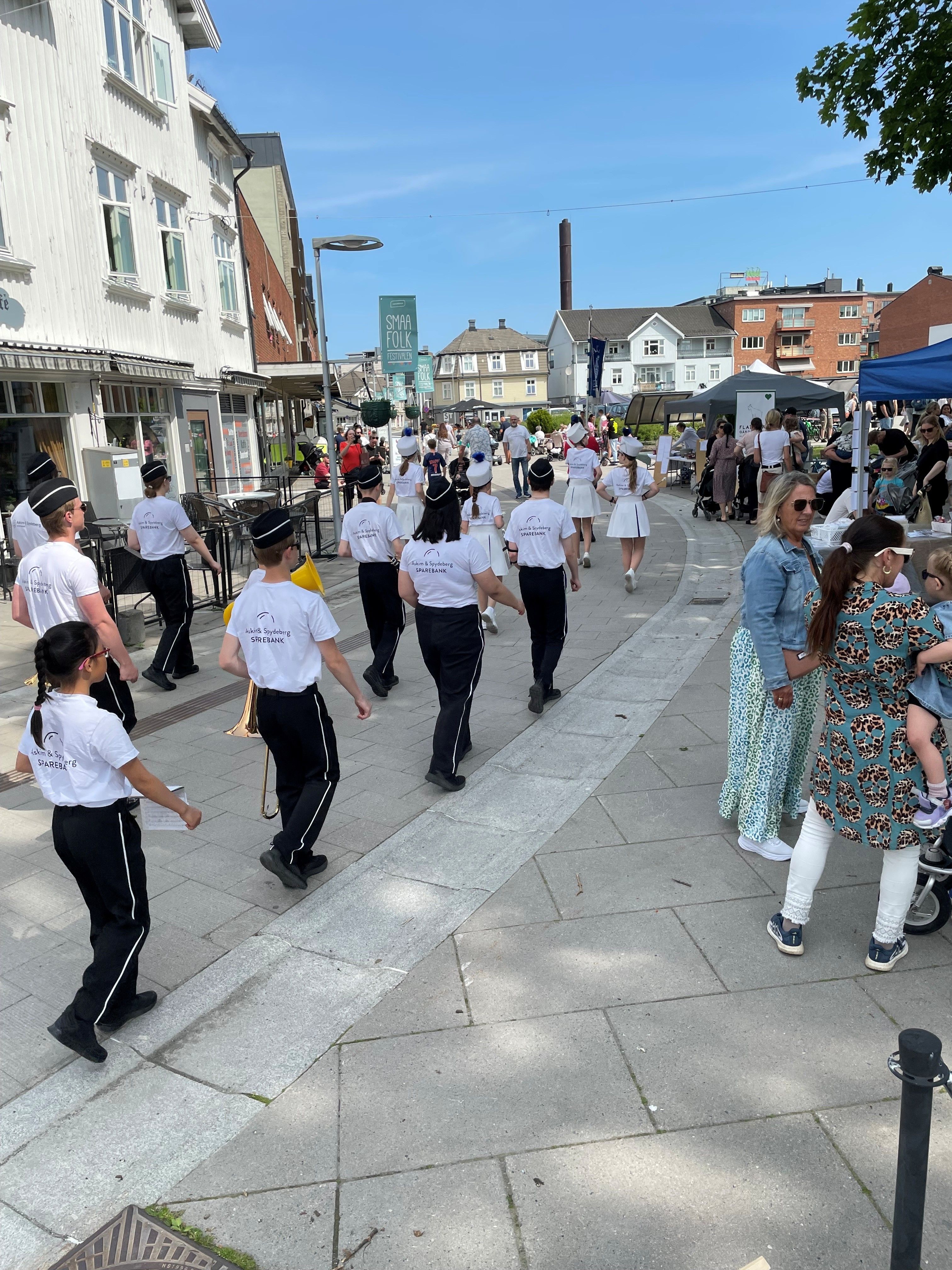 Masse mennesker for å høre på korpset​​​​‌﻿‍﻿​‍​‍‌‍﻿﻿‌﻿​‍‌‍‍‌‌‍‌﻿‌‍‍‌‌‍﻿‍​‍​‍​﻿‍‍​‍​‍‌﻿​﻿‌‍​‌‌‍﻿‍‌‍‍‌‌﻿‌​‌﻿‍‌​‍﻿‍‌‍‍‌‌‍﻿﻿​‍​‍​‍﻿​​‍​‍‌‍‍​‌﻿​‍‌‍‌‌‌‍‌‍​‍​‍​﻿‍‍​‍​‍‌‍‍​‌﻿‌​‌﻿‌​‌﻿​​​﻿‍‍​‍﻿﻿​‍﻿﻿‌‍﻿​‌‍﻿﻿‌‍​﻿‌‍​‌‌‍﻿​‌‍‍​‌‍﻿﻿‌﻿​﻿‌﻿‌​​﻿‍‍​﻿​﻿​﻿​﻿​﻿​﻿​﻿​﻿​‍﻿﻿‌‍‍‌‌‍﻿‍‌﻿‌​‌‍‌‌‌‍﻿‍‌﻿‌​​‍﻿﻿‌‍‌‌‌‍‌​‌‍‍‌‌﻿‌​​‍﻿﻿‌‍﻿‌‌‍﻿﻿‌‍‌​‌‍‌‌​﻿﻿‌‌﻿​​‌﻿​‍‌‍‌‌‌﻿​﻿‌‍‌‌‌‍﻿‍‌﻿‌​‌‍​‌‌﻿‌​‌‍‍‌‌‍﻿﻿‌‍﻿‍​﻿‍﻿‌‍‍‌‌‍‌​​﻿﻿‌‌‍‌‍‌‍‌‌‌‍‌‌​﻿‌‌​﻿​‌‌‍​﻿​﻿​‍​﻿​‌​‍﻿‌‌‍‌‌​﻿​‍​﻿‌﻿​﻿​​​‍﻿‌​﻿‌​‌‍‌​‌‍‌​​﻿​‍​‍﻿‌‌‍​‌​﻿​‍​﻿‍​‌‍​‍​‍﻿‌‌‍​‌​﻿​​​﻿‌‌​﻿​​‌‍‌‌​﻿​‍‌‍‌​‌‍‌‍‌‍​‍​﻿​​‌‍‌‌​﻿‍​​﻿‍﻿‌﻿‌​‌﻿‍‌‌﻿​​‌‍‌‌​﻿﻿‌‌﻿​​‌‍﻿﻿‌﻿​﻿‌﻿‌​​﻿‍﻿‌﻿​​‌‍​‌‌﻿‌​‌‍‍​​﻿﻿‌‌‍​‍‌‍﻿﻿‌‍‌​‌﻿‍‌​‍‌‌​﻿‌‌‌​​‍‌‌﻿﻿‌‍‍﻿‌‍‌‌‌﻿‍‌​‍‌‌​﻿​﻿‌​‌​​‍‌‌​﻿​﻿‌​‌​​‍‌‌​﻿​‍​﻿​‍​﻿‍‌​﻿‌‍‌‍‌‌​﻿‌‍​﻿‌﻿‌‍​﻿‌‍‌‌​﻿​﻿‌‍‌‍​﻿‍‌‌‍‌‌​﻿‌﻿​‍‌‌​﻿​‍​﻿​‍​‍‌‌​﻿‌‌‌​‌​​‍﻿‍‌‍​‌‌‍﻿​‌﻿‌​​﻿﻿﻿‌‍​‍‌‍​‌‌﻿​﻿‌‍‌‌‌‌‌‌‌﻿​‍‌‍﻿​​﻿﻿‌‌‍‍​‌﻿‌​‌﻿‌​‌﻿​​​‍‌‌​﻿​﻿‌​​‌​‍‌‌​﻿​‍‌​‌‍​‍‌‌​﻿​‍‌​‌‍‌‍﻿​‌‍﻿﻿‌‍​﻿‌‍​‌‌‍﻿​‌‍‍​‌‍﻿﻿‌﻿​﻿‌﻿‌​​‍‌‌​﻿​﻿‌​​‌​﻿​﻿​﻿​﻿​﻿​﻿​﻿​﻿​‍‌‍‌‍‍‌‌‍‌​​﻿﻿‌‌‍‌‍‌‍‌‌‌‍‌‌​﻿‌‌​﻿​‌‌‍​﻿​﻿​‍​﻿​‌​‍﻿‌‌‍‌‌​﻿​‍​﻿‌﻿​﻿​​​‍﻿‌​﻿‌​‌‍‌​‌‍‌​​﻿​‍​‍﻿‌‌‍​‌​﻿​‍​﻿‍​‌‍​‍​‍﻿‌‌‍​‌​﻿​​​﻿‌‌​﻿​​‌‍‌‌​﻿​‍‌‍‌​‌‍‌‍‌‍​‍​﻿​​‌‍‌‌​﻿‍​​‍‌‍‌﻿‌​‌﻿‍‌‌﻿​​‌‍‌‌​﻿﻿‌‌﻿​​‌‍﻿﻿‌﻿​﻿‌﻿‌​​‍‌‍‌﻿​​‌‍​‌‌﻿‌​‌‍‍​​﻿﻿‌‌‍​‍‌‍﻿﻿‌‍‌​‌﻿‍‌​‍‌‌​﻿‌‌‌​​‍‌‌﻿﻿‌‍‍﻿‌‍‌‌‌﻿‍‌​‍‌‌​﻿​﻿‌​‌​​‍‌‌​﻿​﻿‌​‌​​‍‌‌​﻿​‍​﻿​‍​﻿‍‌​﻿‌‍‌‍‌‌​﻿‌‍​﻿‌﻿‌‍​﻿‌‍‌‌​﻿​﻿‌‍‌‍​﻿‍‌‌‍‌‌​﻿‌﻿​‍‌‌​﻿​‍​﻿​‍​‍‌‌​﻿‌‌‌​‌​​‍﻿‍‌‍​‌‌‍﻿​‌﻿‌​​‍‌‍‌﻿​​‌‍‌‌‌﻿​‍‌﻿​﻿‌﻿​​‌‍‌‌‌‍​﻿‌﻿‌​‌‍‍‌‌﻿‌‍‌‍‌‌​﻿﻿‌‌﻿​​‌﻿‌‌‌‍​‍‌‍﻿​‌‍‍‌‌﻿​﻿‌‍‍​‌‍‌‌‌‍‌​​‍​‍‌﻿﻿‌