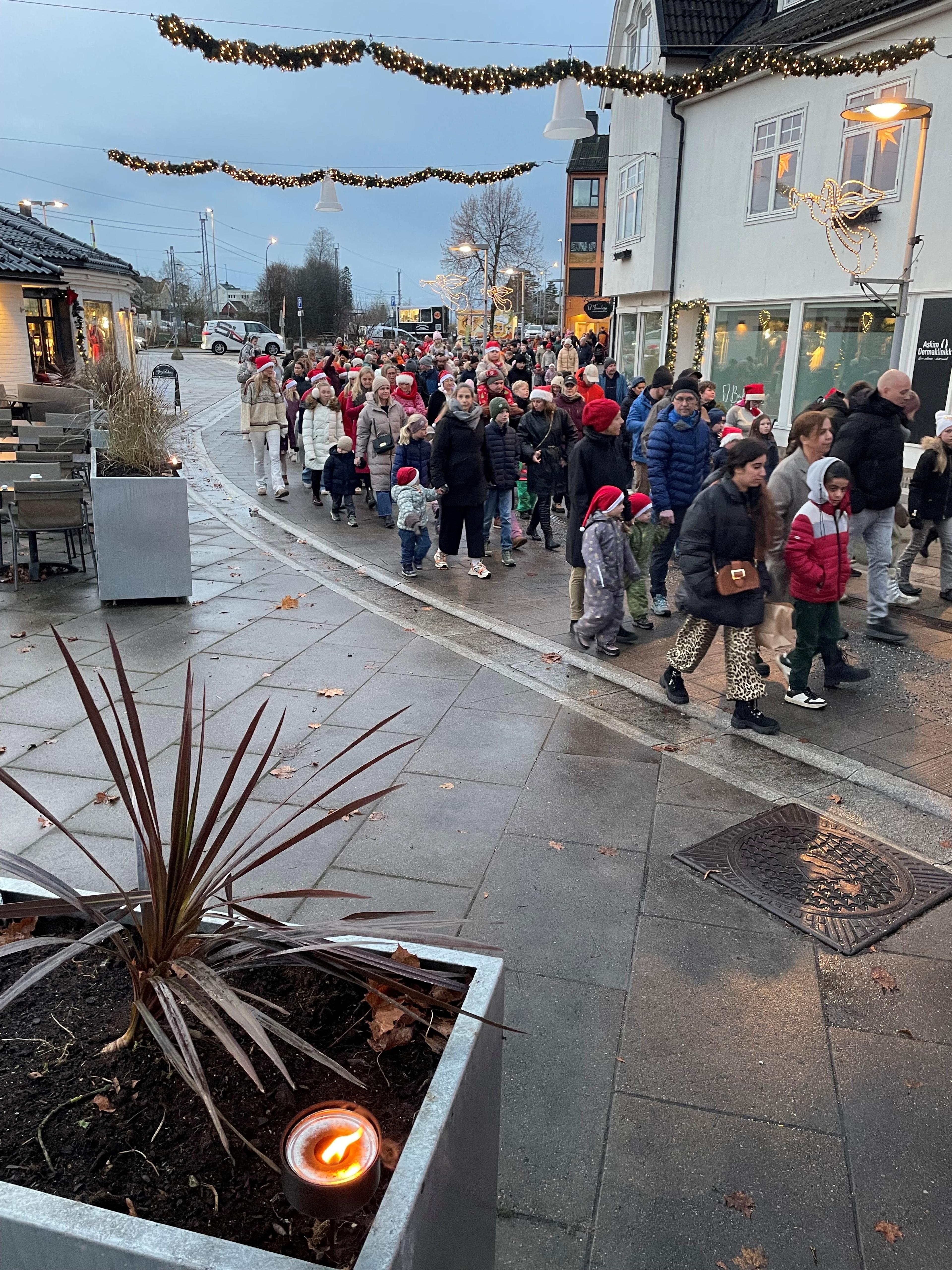 Mange mennesker som går i tog​​​​‌﻿‍﻿​‍​‍‌‍﻿﻿‌﻿​‍‌‍‍‌‌‍‌﻿‌‍‍‌‌‍﻿‍​‍​‍​﻿‍‍​‍​‍‌﻿​﻿‌‍​‌‌‍﻿‍‌‍‍‌‌﻿‌​‌﻿‍‌​‍﻿‍‌‍‍‌‌‍﻿﻿​‍​‍​‍﻿​​‍​‍‌‍‍​‌﻿​‍‌‍‌‌‌‍‌‍​‍​‍​﻿‍‍​‍​‍‌‍‍​‌﻿‌​‌﻿‌​‌﻿​​​﻿‍‍​‍﻿﻿​‍﻿﻿‌‍﻿​‌‍﻿﻿‌‍​﻿‌‍​‌‌‍﻿​‌‍‍​‌‍﻿﻿‌﻿​﻿‌﻿‌​​﻿‍‍​﻿​﻿​﻿​﻿​﻿​﻿​﻿​﻿​‍﻿﻿‌‍‍‌‌‍﻿‍‌﻿‌​‌‍‌‌‌‍﻿‍‌﻿‌​​‍﻿﻿‌‍‌‌‌‍‌​‌‍‍‌‌﻿‌​​‍﻿﻿‌‍﻿‌‌‍﻿﻿‌‍‌​‌‍‌‌​﻿﻿‌‌﻿​​‌﻿​‍‌‍‌‌‌﻿​﻿‌‍‌‌‌‍﻿‍‌﻿‌​‌‍​‌‌﻿‌​‌‍‍‌‌‍﻿﻿‌‍﻿‍​﻿‍﻿‌‍‍‌‌‍‌​​﻿﻿‌​﻿‌​​﻿‍‌​﻿​﻿​﻿‌﻿‌‍‌‌‌‍‌​​﻿​‌​﻿‍‌​‍﻿‌‌‍​‌​﻿​‌​﻿‍​​﻿​‌​‍﻿‌​﻿‌​​﻿‌‌​﻿‌﻿‌‍‌‌​‍﻿‌‌‍​‌‌‍​﻿​﻿‌﻿‌‍​‌​‍﻿‌​﻿‌‌​﻿‌‍‌‍‌‍‌‍‌‌​﻿‌‌​﻿‍​​﻿‌​‌‍‌‍​﻿​‍‌‍‌‍​﻿‍‌​﻿​​​﻿‍﻿‌﻿‌​‌﻿‍‌‌﻿​​‌‍‌‌​﻿﻿‌‌﻿​​‌‍﻿﻿‌﻿​﻿‌﻿‌​​﻿‍﻿‌﻿​​‌‍​‌‌﻿‌​‌‍‍​​﻿﻿‌‌‍​‍‌‍﻿﻿‌‍‌​‌﻿‍‌​‍‌‌​﻿‌‌‌​​‍‌‌﻿﻿‌‍‍﻿‌‍‌‌‌﻿‍‌​‍‌‌​﻿​﻿‌​‌​​‍‌‌​﻿​﻿‌​‌​​‍‌‌​﻿​‍​﻿​‍​﻿‌‍‌‍‌​​﻿​﻿​﻿‌​‌‍‌‌​﻿‌​‌‍‌​‌‍​‍‌‍‌​​﻿‌‍‌‍​‌‌‍‌‍​‍‌‌​﻿​‍​﻿​‍​‍‌‌​﻿‌‌‌​‌​​‍﻿‍‌‍​‌‌‍﻿​‌﻿‌​​﻿﻿﻿‌‍​‍‌‍​‌‌﻿​﻿‌‍‌‌‌‌‌‌‌﻿​‍‌‍﻿​​﻿﻿‌‌‍‍​‌﻿‌​‌﻿‌​‌﻿​​​‍‌‌​﻿​﻿‌​​‌​‍‌‌​﻿​‍‌​‌‍​‍‌‌​﻿​‍‌​‌‍‌‍﻿​‌‍﻿﻿‌‍​﻿‌‍​‌‌‍﻿​‌‍‍​‌‍﻿﻿‌﻿​﻿‌﻿‌​​‍‌‌​﻿​﻿‌​​‌​﻿​﻿​﻿​﻿​﻿​﻿​﻿​﻿​‍‌‍‌‍‍‌‌‍‌​​﻿﻿‌​﻿‌​​﻿‍‌​﻿​﻿​﻿‌﻿‌‍‌‌‌‍‌​​﻿​‌​﻿‍‌​‍﻿‌‌‍​‌​﻿​‌​﻿‍​​﻿​‌​‍﻿‌​﻿‌​​﻿‌‌​﻿‌﻿‌‍‌‌​‍﻿‌‌‍​‌‌‍​﻿​﻿‌﻿‌‍​‌​‍﻿‌​﻿‌‌​﻿‌‍‌‍‌‍‌‍‌‌​﻿‌‌​﻿‍​​﻿‌​‌‍‌‍​﻿​‍‌‍‌‍​﻿‍‌​﻿​​​‍‌‍‌﻿‌​‌﻿‍‌‌﻿​​‌‍‌‌​﻿﻿‌‌﻿​​‌‍﻿﻿‌﻿​﻿‌﻿‌​​‍‌‍‌﻿​​‌‍​‌‌﻿‌​‌‍‍​​﻿﻿‌‌‍​‍‌‍﻿﻿‌‍‌​‌﻿‍‌​‍‌‌​﻿‌‌‌​​‍‌‌﻿﻿‌‍‍﻿‌‍‌‌‌﻿‍‌​‍‌‌​﻿​﻿‌​‌​​‍‌‌​﻿​﻿‌​‌​​‍‌‌​﻿​‍​﻿​‍​﻿‌‍‌‍‌​​﻿​﻿​﻿‌​‌‍‌‌​﻿‌​‌‍‌​‌‍​‍‌‍‌​​﻿‌‍‌‍​‌‌‍‌‍​‍‌‌​﻿​‍​﻿​‍​‍‌‌​﻿‌‌‌​‌​​‍﻿‍‌‍​‌‌‍﻿​‌﻿‌​​‍‌‍‌﻿​​‌‍‌‌‌﻿​‍‌﻿​﻿‌﻿​​‌‍‌‌‌‍​﻿‌﻿‌​‌‍‍‌‌﻿‌‍‌‍‌‌​﻿﻿‌‌﻿​​‌﻿‌‌‌‍​‍‌‍﻿​‌‍‍‌‌﻿​﻿‌‍‍​‌‍‌‌‌‍‌​​‍​‍‌﻿﻿‌