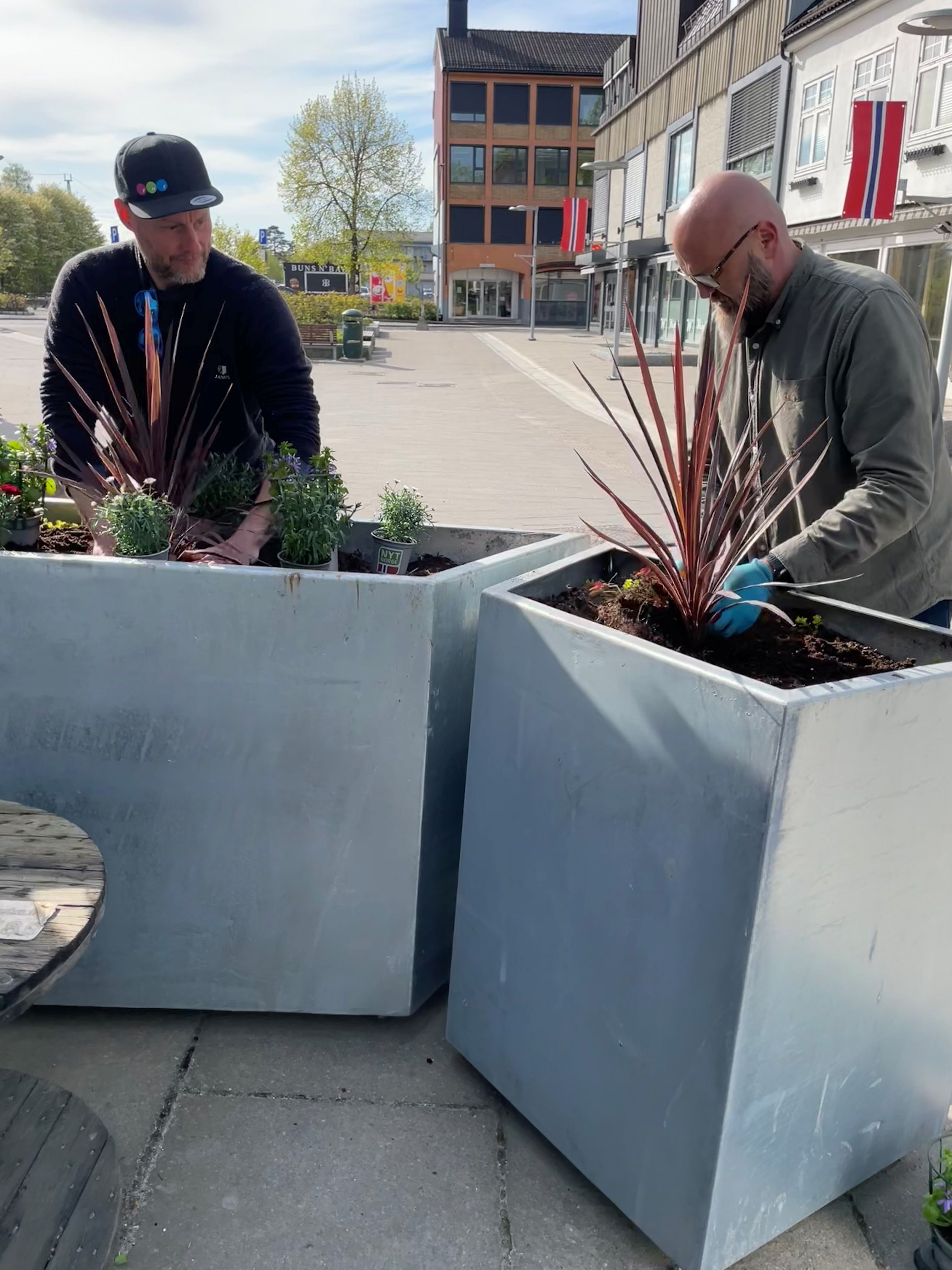 To menn som planter blomster​​​​‌﻿‍﻿​‍​‍‌‍﻿﻿‌﻿​‍‌‍‍‌‌‍‌﻿‌‍‍‌‌‍﻿‍​‍​‍​﻿‍‍​‍​‍‌﻿​﻿‌‍​‌‌‍﻿‍‌‍‍‌‌﻿‌​‌﻿‍‌​‍﻿‍‌‍‍‌‌‍﻿﻿​‍​‍​‍﻿​​‍​‍‌‍‍​‌﻿​‍‌‍‌‌‌‍‌‍​‍​‍​﻿‍‍​‍​‍‌‍‍​‌﻿‌​‌﻿‌​‌﻿​​​﻿‍‍​‍﻿﻿​‍﻿﻿‌‍﻿​‌‍﻿﻿‌‍​﻿‌‍​‌‌‍﻿​‌‍‍​‌‍﻿﻿‌﻿​﻿‌﻿‌​​﻿‍‍​﻿​﻿​﻿​﻿​﻿​﻿​﻿​﻿​‍﻿﻿‌‍‍‌‌‍﻿‍‌﻿‌​‌‍‌‌‌‍﻿‍‌﻿‌​​‍﻿﻿‌‍‌‌‌‍‌​‌‍‍‌‌﻿‌​​‍﻿﻿‌‍﻿‌‌‍﻿﻿‌‍‌​‌‍‌‌​﻿﻿‌‌﻿​​‌﻿​‍‌‍‌‌‌﻿​﻿‌‍‌‌‌‍﻿‍‌﻿‌​‌‍​‌‌﻿‌​‌‍‍‌‌‍﻿﻿‌‍﻿‍​﻿‍﻿‌‍‍‌‌‍‌​​﻿﻿‌​﻿‌﻿​﻿‌﻿​﻿​‍​﻿​‌​﻿‌‍​﻿‌﻿‌‍​‌​﻿‌‍​‍﻿‌‌‍​﻿​﻿‌​​﻿​﻿​﻿‌‍​‍﻿‌​﻿‌​‌‍​﻿​﻿‍‌‌‍‌​​‍﻿‌‌‍​‍​﻿​﻿​﻿‌‍‌‍‌​​‍﻿‌​﻿​‌​﻿‌‌​﻿‌‍‌‍‌‌‌‍​‌​﻿​​​﻿‍​​﻿‍‌​﻿‌﻿​﻿‌‌‌‍​﻿‌‍​‌​﻿‍﻿‌﻿‌​‌﻿‍‌‌﻿​​‌‍‌‌​﻿﻿‌‌﻿​​‌‍﻿﻿‌﻿​﻿‌﻿‌​​﻿‍﻿‌﻿​​‌‍​‌‌﻿‌​‌‍‍​​﻿﻿‌‌‍​‍‌‍﻿﻿‌‍‌​‌﻿‍‌​‍‌‌​﻿‌‌‌​​‍‌‌﻿﻿‌‍‍﻿‌‍‌‌‌﻿‍‌​‍‌‌​﻿​﻿‌​‌​​‍‌‌​﻿​﻿‌​‌​​‍‌‌​﻿​‍​﻿​‍​﻿‌​‌‍‌​​﻿‌‌‌‍‌‌​﻿​‍​﻿‌‍​﻿​﻿​﻿​﻿‌‍‌‌​﻿‍​​﻿‌‍​﻿​​​‍‌‌​﻿​‍​﻿​‍​‍‌‌​﻿‌‌‌​‌​​‍﻿‍‌‍​‌‌‍﻿​‌﻿‌​​﻿﻿﻿‌‍​‍‌‍​‌‌﻿​﻿‌‍‌‌‌‌‌‌‌﻿​‍‌‍﻿​​﻿﻿‌‌‍‍​‌﻿‌​‌﻿‌​‌﻿​​​‍‌‌​﻿​﻿‌​​‌​‍‌‌​﻿​‍‌​‌‍​‍‌‌​﻿​‍‌​‌‍‌‍﻿​‌‍﻿﻿‌‍​﻿‌‍​‌‌‍﻿​‌‍‍​‌‍﻿﻿‌﻿​﻿‌﻿‌​​‍‌‌​﻿​﻿‌​​‌​﻿​﻿​﻿​﻿​﻿​﻿​﻿​﻿​‍‌‍‌‍‍‌‌‍‌​​﻿﻿‌​﻿‌﻿​﻿‌﻿​﻿​‍​﻿​‌​﻿‌‍​﻿‌﻿‌‍​‌​﻿‌‍​‍﻿‌‌‍​﻿​﻿‌​​﻿​﻿​﻿‌‍​‍﻿‌​﻿‌​‌‍​﻿​﻿‍‌‌‍‌​​‍﻿‌‌‍​‍​﻿​﻿​﻿‌‍‌‍‌​​‍﻿‌​﻿​‌​﻿‌‌​﻿‌‍‌‍‌‌‌‍​‌​﻿​​​﻿‍​​﻿‍‌​﻿‌﻿​﻿‌‌‌‍​﻿‌‍​‌​‍‌‍‌﻿‌​‌﻿‍‌‌﻿​​‌‍‌‌​﻿﻿‌‌﻿​​‌‍﻿﻿‌﻿​﻿‌﻿‌​​‍‌‍‌﻿​​‌‍​‌‌﻿‌​‌‍‍​​﻿﻿‌‌‍​‍‌‍﻿﻿‌‍‌​‌﻿‍‌​‍‌‌​﻿‌‌‌​​‍‌‌﻿﻿‌‍‍﻿‌‍‌‌‌﻿‍‌​‍‌‌​﻿​﻿‌​‌​​‍‌‌​﻿​﻿‌​‌​​‍‌‌​﻿​‍​﻿​‍​﻿‌​‌‍‌​​﻿‌‌‌‍‌‌​﻿​‍​﻿‌‍​﻿​﻿​﻿​﻿‌‍‌‌​﻿‍​​﻿‌‍​﻿​​​‍‌‌​﻿​‍​﻿​‍​‍‌‌​﻿‌‌‌​‌​​‍﻿‍‌‍​‌‌‍﻿​‌﻿‌​​‍‌‍‌﻿​​‌‍‌‌‌﻿​‍‌﻿​﻿‌﻿​​‌‍‌‌‌‍​﻿‌﻿‌​‌‍‍‌‌﻿‌‍‌‍‌‌​﻿﻿‌‌﻿​​‌﻿‌‌‌‍​‍‌‍﻿​‌‍‍‌‌﻿​﻿‌‍‍​‌‍‌‌‌‍‌​​‍​‍‌﻿﻿‌