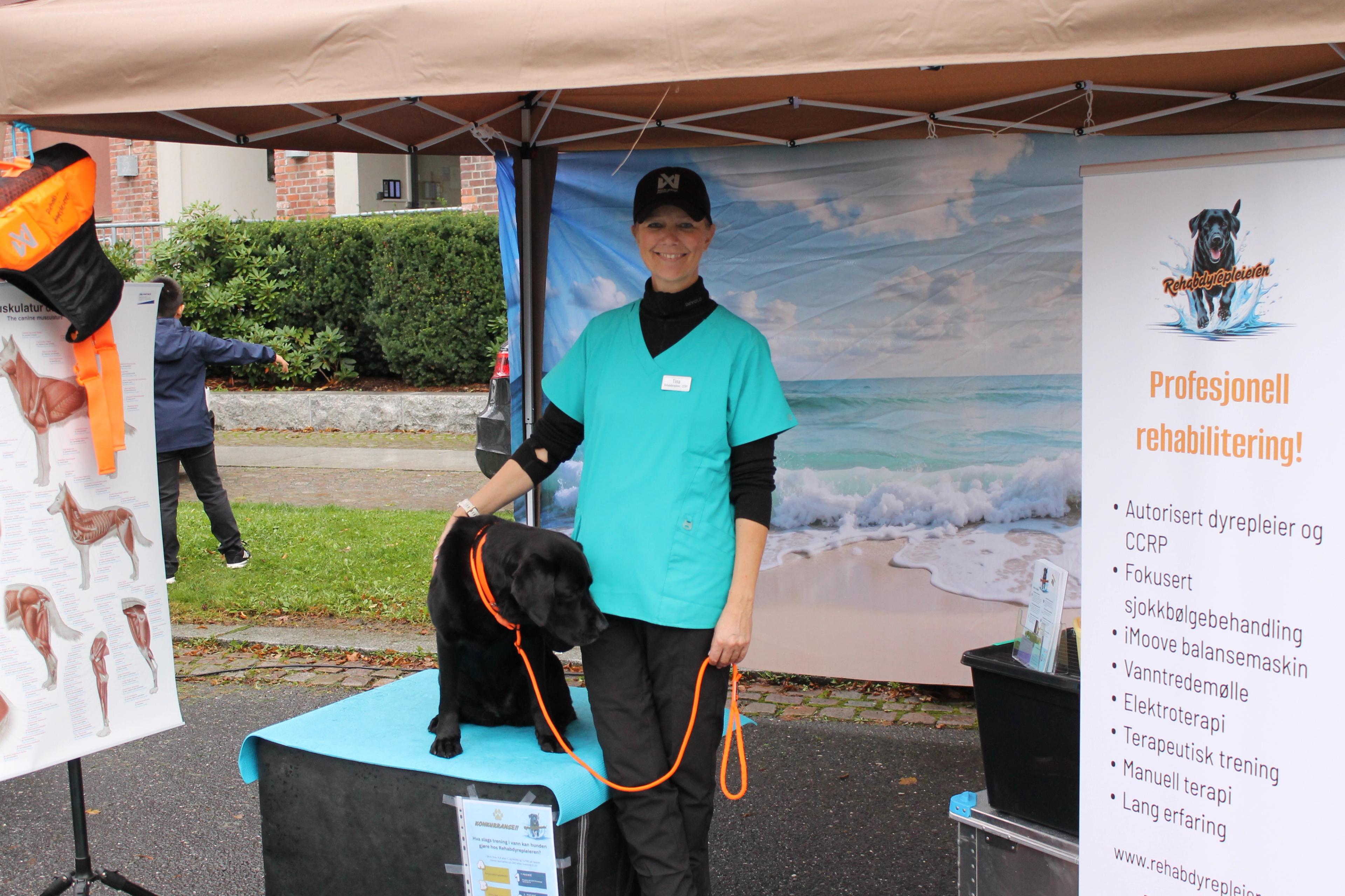 Dame og hund på stand​​​​‌﻿‍﻿​‍​‍‌‍﻿﻿‌﻿​‍‌‍‍‌‌‍‌﻿‌‍‍‌‌‍﻿‍​‍​‍​﻿‍‍​‍​‍‌﻿​﻿‌‍​‌‌‍﻿‍‌‍‍‌‌﻿‌​‌﻿‍‌​‍﻿‍‌‍‍‌‌‍﻿﻿​‍​‍​‍﻿​​‍​‍‌‍‍​‌﻿​‍‌‍‌‌‌‍‌‍​‍​‍​﻿‍‍​‍​‍‌‍‍​‌﻿‌​‌﻿‌​‌﻿​​​﻿‍‍​‍﻿﻿​‍﻿﻿‌‍﻿​‌‍﻿﻿‌‍​﻿‌‍​‌‌‍﻿​‌‍‍​‌‍﻿﻿‌﻿​﻿‌﻿‌​​﻿‍‍​﻿​﻿​﻿​﻿​﻿​﻿​﻿​﻿​‍﻿﻿‌‍‍‌‌‍﻿‍‌﻿‌​‌‍‌‌‌‍﻿‍‌﻿‌​​‍﻿﻿‌‍‌‌‌‍‌​‌‍‍‌‌﻿‌​​‍﻿﻿‌‍﻿‌‌‍﻿﻿‌‍‌​‌‍‌‌​﻿﻿‌‌﻿​​‌﻿​‍‌‍‌‌‌﻿​﻿‌‍‌‌‌‍﻿‍‌﻿‌​‌‍​‌‌﻿‌​‌‍‍‌‌‍﻿﻿‌‍﻿‍​﻿‍﻿‌‍‍‌‌‍‌​​﻿﻿‌​﻿‌﻿​﻿‌‍‌‍‌‍‌‍​‌‌‍‌‍‌‍‌​​﻿​‍​﻿‌﻿​‍﻿‌​﻿‌‍‌‍​‌​﻿‍​​﻿​​​‍﻿‌​﻿‌​‌‍‌‍​﻿​﻿​﻿​﻿​‍﻿‌​﻿‍​‌‍‌‌​﻿​‌‌‍​‍​‍﻿‌‌‍​‍‌‍​﻿‌‍‌‍​﻿‌‍​﻿​‌​﻿​‍‌‍​‍​﻿‌‍​﻿‌‌‌‍‌‌‌‍​‌‌‍‌‍​﻿‍﻿‌﻿‌​‌﻿‍‌‌﻿​​‌‍‌‌​﻿﻿‌‌﻿​​‌‍﻿﻿‌﻿​﻿‌﻿‌​​﻿‍﻿‌﻿​​‌‍​‌‌﻿‌​‌‍‍​​﻿﻿‌‌‍​‍‌‍﻿﻿‌‍‌​‌﻿‍‌​‍‌‌​﻿‌‌‌​​‍‌‌﻿﻿‌‍‍﻿‌‍‌‌‌﻿‍‌​‍‌‌​﻿​﻿‌​‌​​‍‌‌​﻿​﻿‌​‌​​‍‌‌​﻿​‍​﻿​‍‌‍‌‍​﻿‌‌‌‍‌‍​﻿​﻿‌‍​﻿‌‍‌‍‌‍​‌​﻿​‌‌‍‌​‌‍‌‍‌‍​‌‌‍‌‌​‍‌‌​﻿​‍​﻿​‍​‍‌‌​﻿‌‌‌​‌​​‍﻿‍‌‍​‌‌‍﻿​‌﻿‌​​﻿﻿﻿‌‍​‍‌‍​‌‌﻿​﻿‌‍‌‌‌‌‌‌‌﻿​‍‌‍﻿​​﻿﻿‌‌‍‍​‌﻿‌​‌﻿‌​‌﻿​​​‍‌‌​﻿​﻿‌​​‌​‍‌‌​﻿​‍‌​‌‍​‍‌‌​﻿​‍‌​‌‍‌‍﻿​‌‍﻿﻿‌‍​﻿‌‍​‌‌‍﻿​‌‍‍​‌‍﻿﻿‌﻿​﻿‌﻿‌​​‍‌‌​﻿​﻿‌​​‌​﻿​﻿​﻿​﻿​﻿​﻿​﻿​﻿​‍‌‍‌‍‍‌‌‍‌​​﻿﻿‌​﻿‌﻿​﻿‌‍‌‍‌‍‌‍​‌‌‍‌‍‌‍‌​​﻿​‍​﻿‌﻿​‍﻿‌​﻿‌‍‌‍​‌​﻿‍​​﻿​​​‍﻿‌​﻿‌​‌‍‌‍​﻿​﻿​﻿​﻿​‍﻿‌​﻿‍​‌‍‌‌​﻿​‌‌‍​‍​‍﻿‌‌‍​‍‌‍​﻿‌‍‌‍​﻿‌‍​﻿​‌​﻿​‍‌‍​‍​﻿‌‍​﻿‌‌‌‍‌‌‌‍​‌‌‍‌‍​‍‌‍‌﻿‌​‌﻿‍‌‌﻿​​‌‍‌‌​﻿﻿‌‌﻿​​‌‍﻿﻿‌﻿​﻿‌﻿‌​​‍‌‍‌﻿​​‌‍​‌‌﻿‌​‌‍‍​​﻿﻿‌‌‍​‍‌‍﻿﻿‌‍‌​‌﻿‍‌​‍‌‌​﻿‌‌‌​​‍‌‌﻿﻿‌‍‍﻿‌‍‌‌‌﻿‍‌​‍‌‌​﻿​﻿‌​‌​​‍‌‌​﻿​﻿‌​‌​​‍‌‌​﻿​‍​﻿​‍‌‍‌‍​﻿‌‌‌‍‌‍​﻿​﻿‌‍​﻿‌‍‌‍‌‍​‌​﻿​‌‌‍‌​‌‍‌‍‌‍​‌‌‍‌‌​‍‌‌​﻿​‍​﻿​‍​‍‌‌​﻿‌‌‌​‌​​‍﻿‍‌‍​‌‌‍﻿​‌﻿‌​​‍‌‍‌﻿​​‌‍‌‌‌﻿​‍‌﻿​﻿‌﻿​​‌‍‌‌‌‍​﻿‌﻿‌​‌‍‍‌‌﻿‌‍‌‍‌‌​﻿﻿‌‌﻿​​‌﻿‌‌‌‍​‍‌‍﻿​‌‍‍‌‌﻿​﻿‌‍‍​‌‍‌‌‌‍‌​​‍​‍‌﻿﻿‌