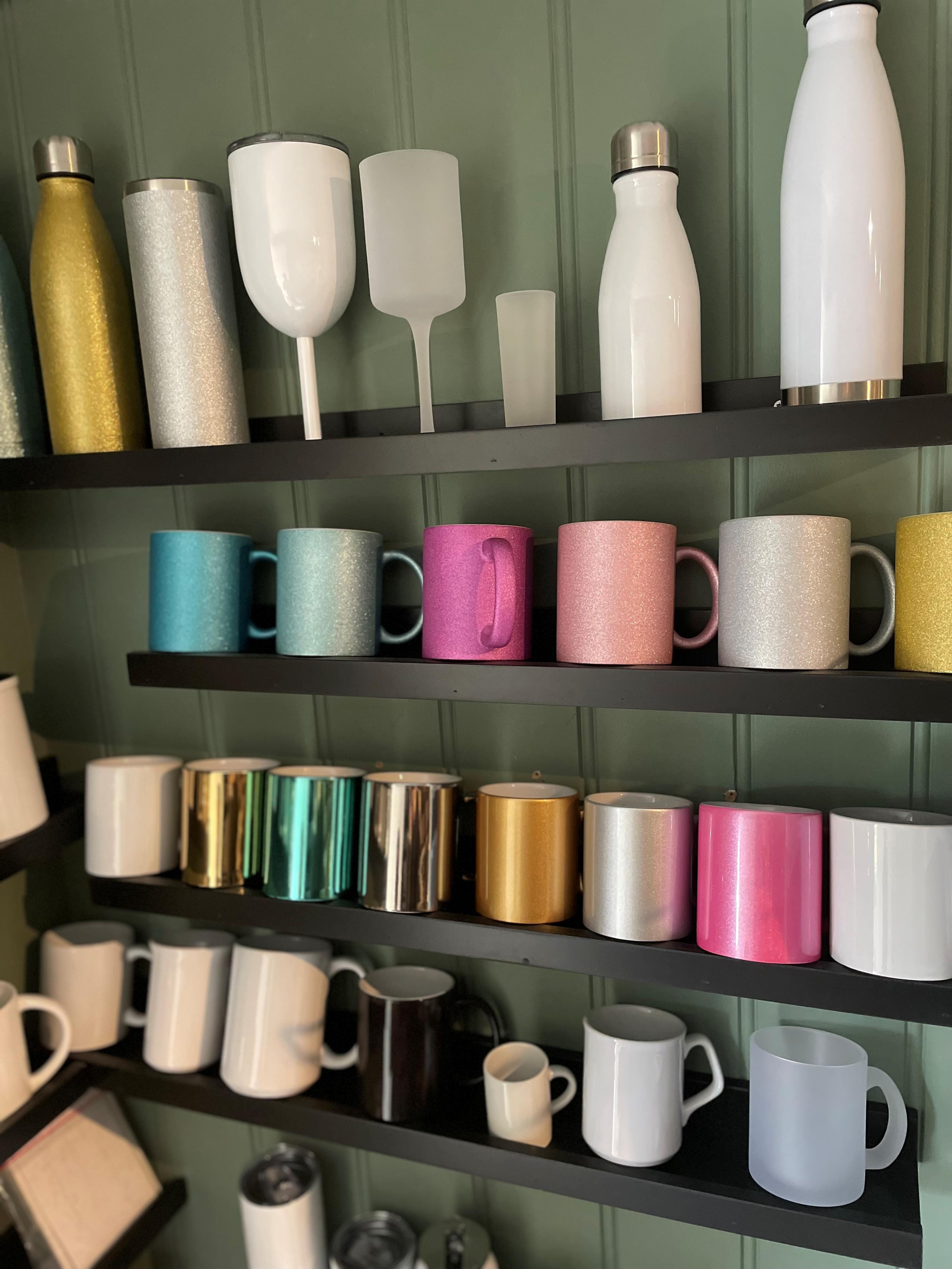 Diverse drikke kopper