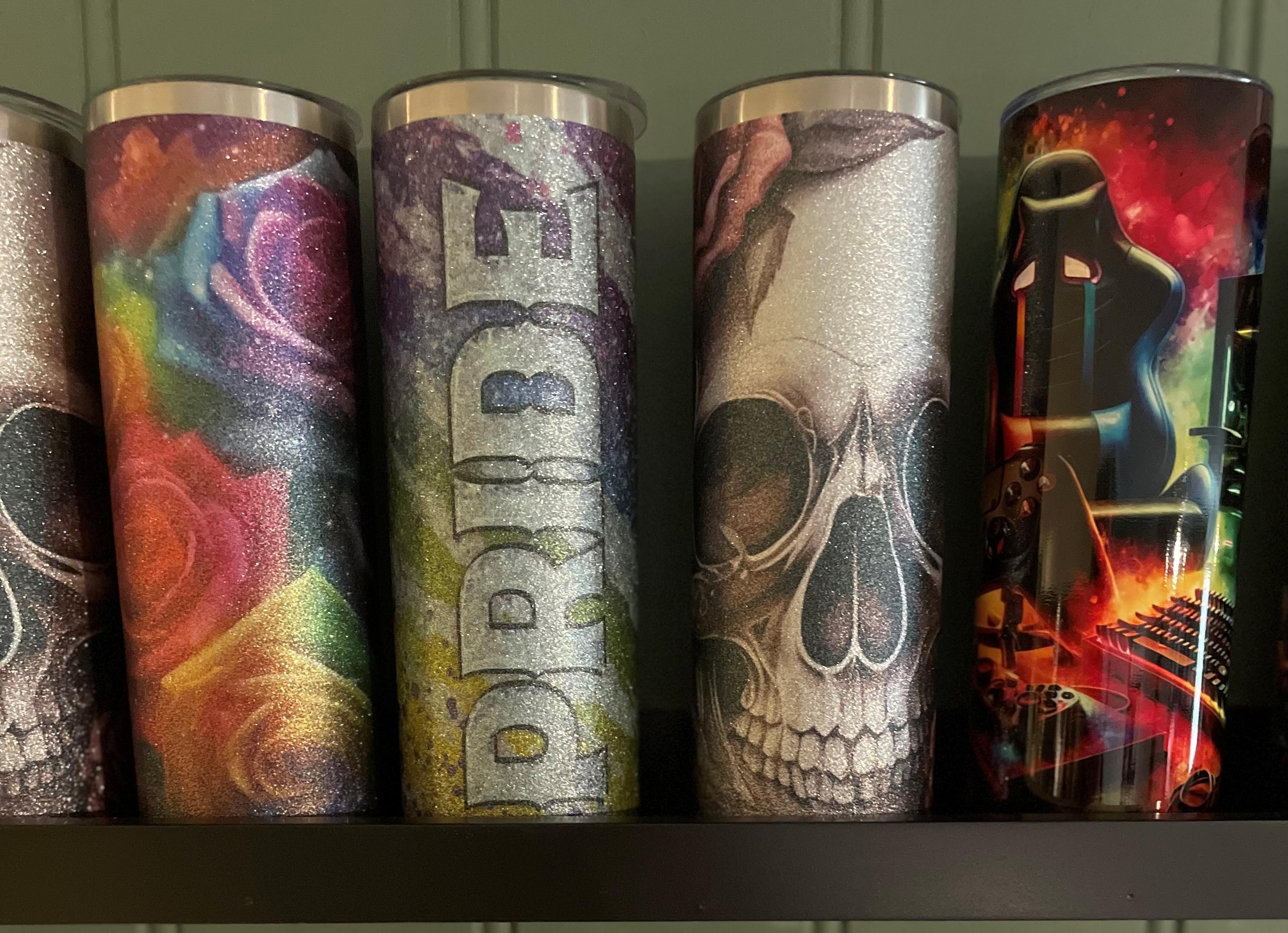Diverse drikke kopper