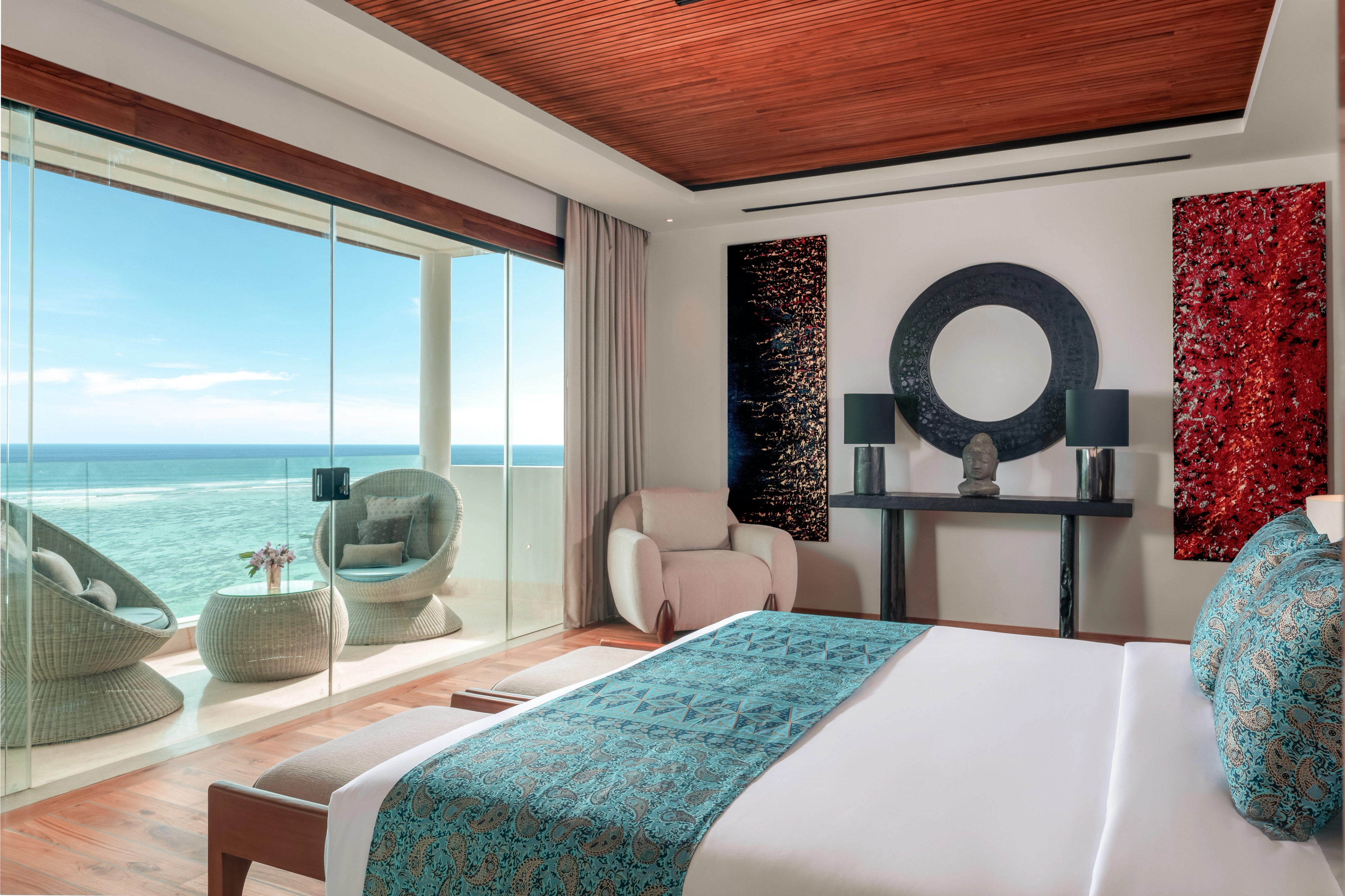 left wing master suite bedroom image