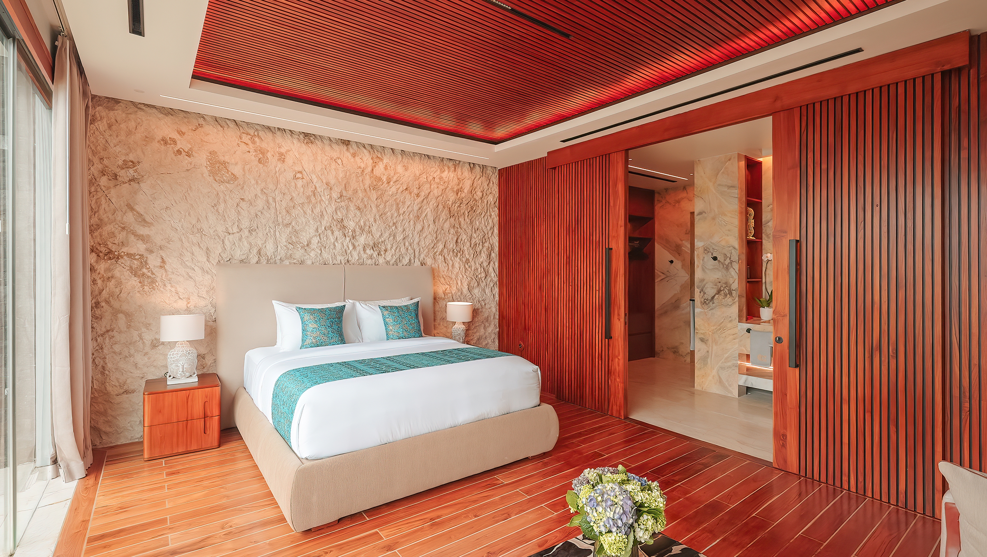 main level suite bedroom image