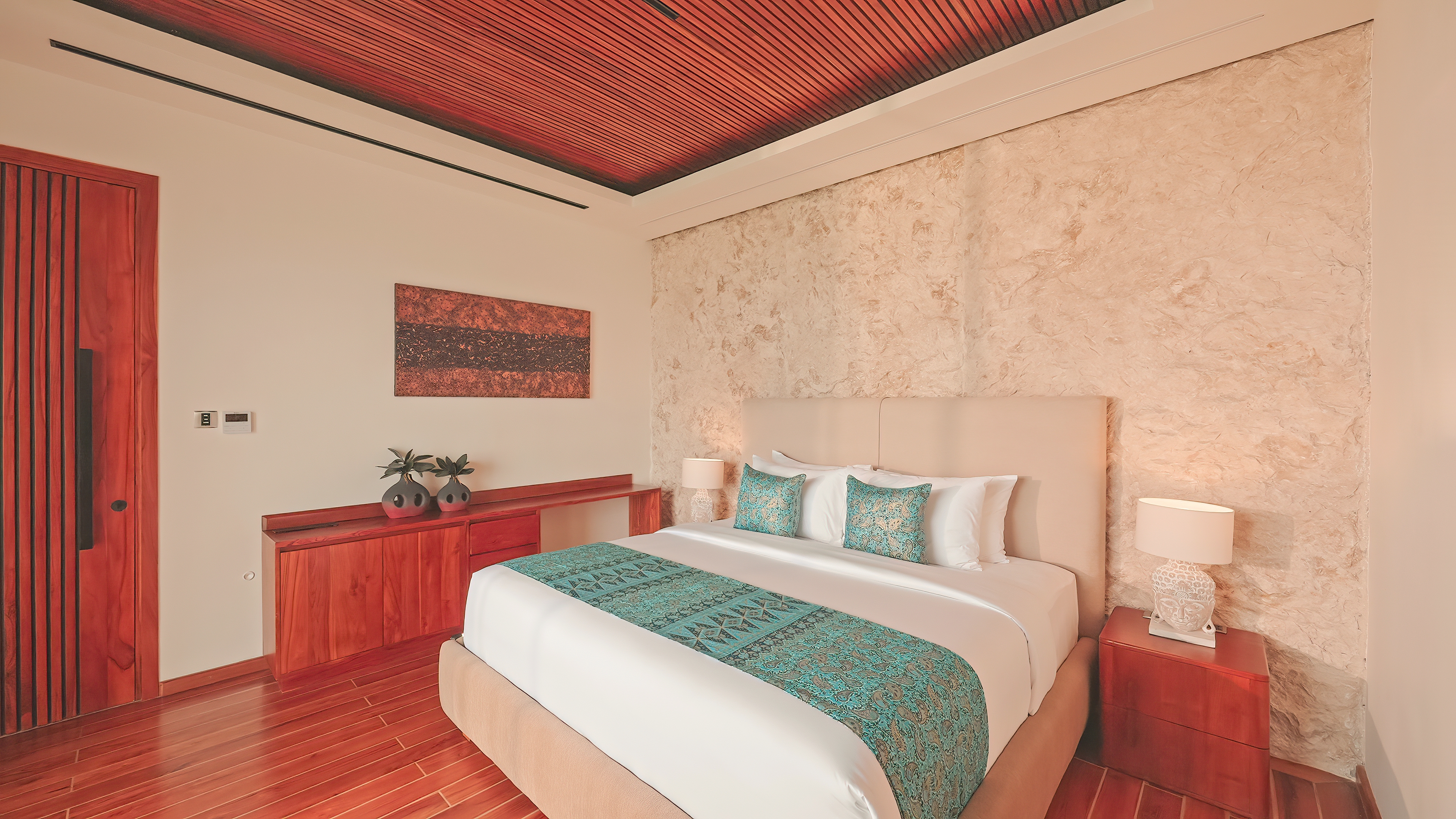 lower level suite bedroom image