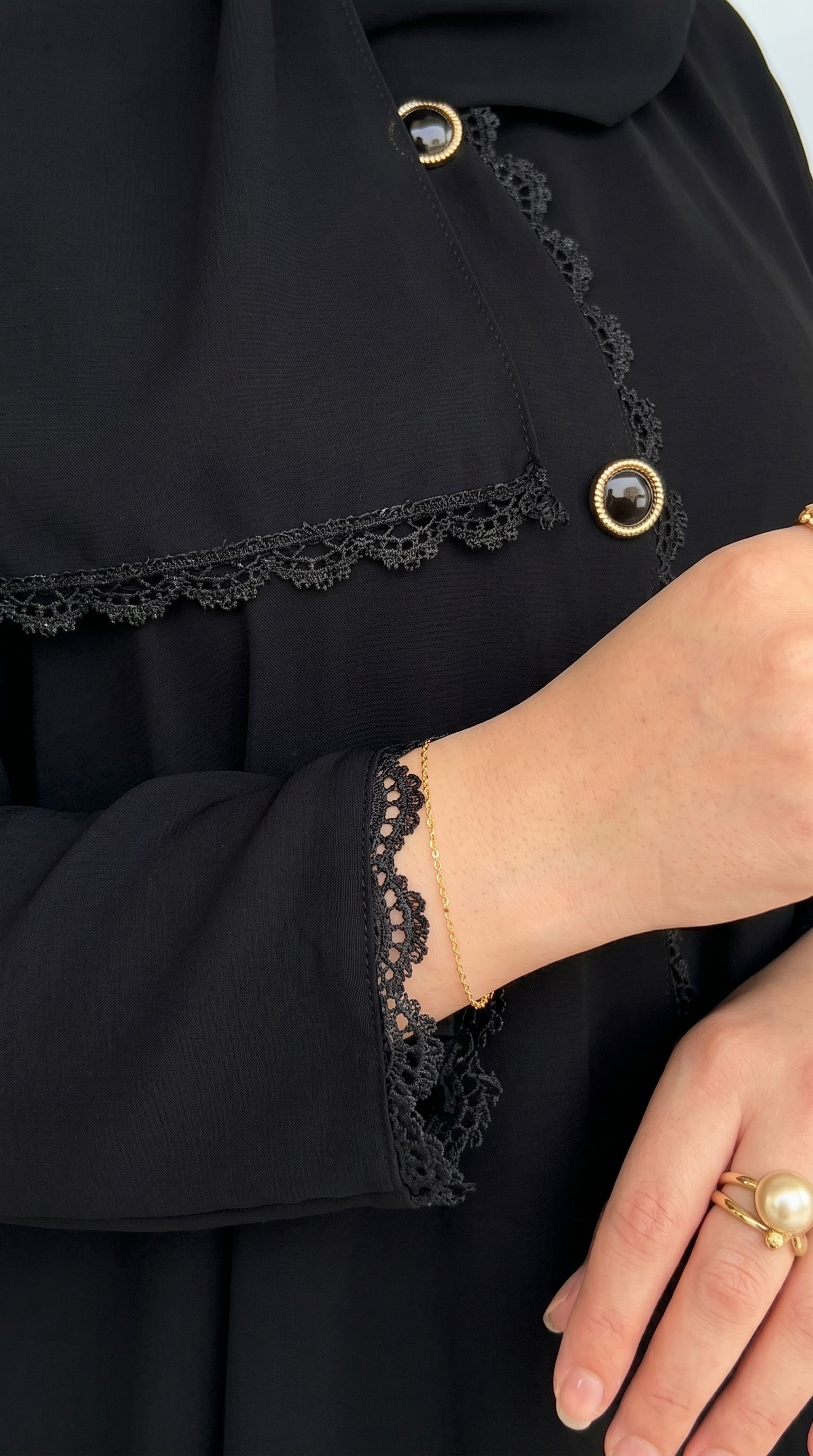 Abaya pétale noir  3