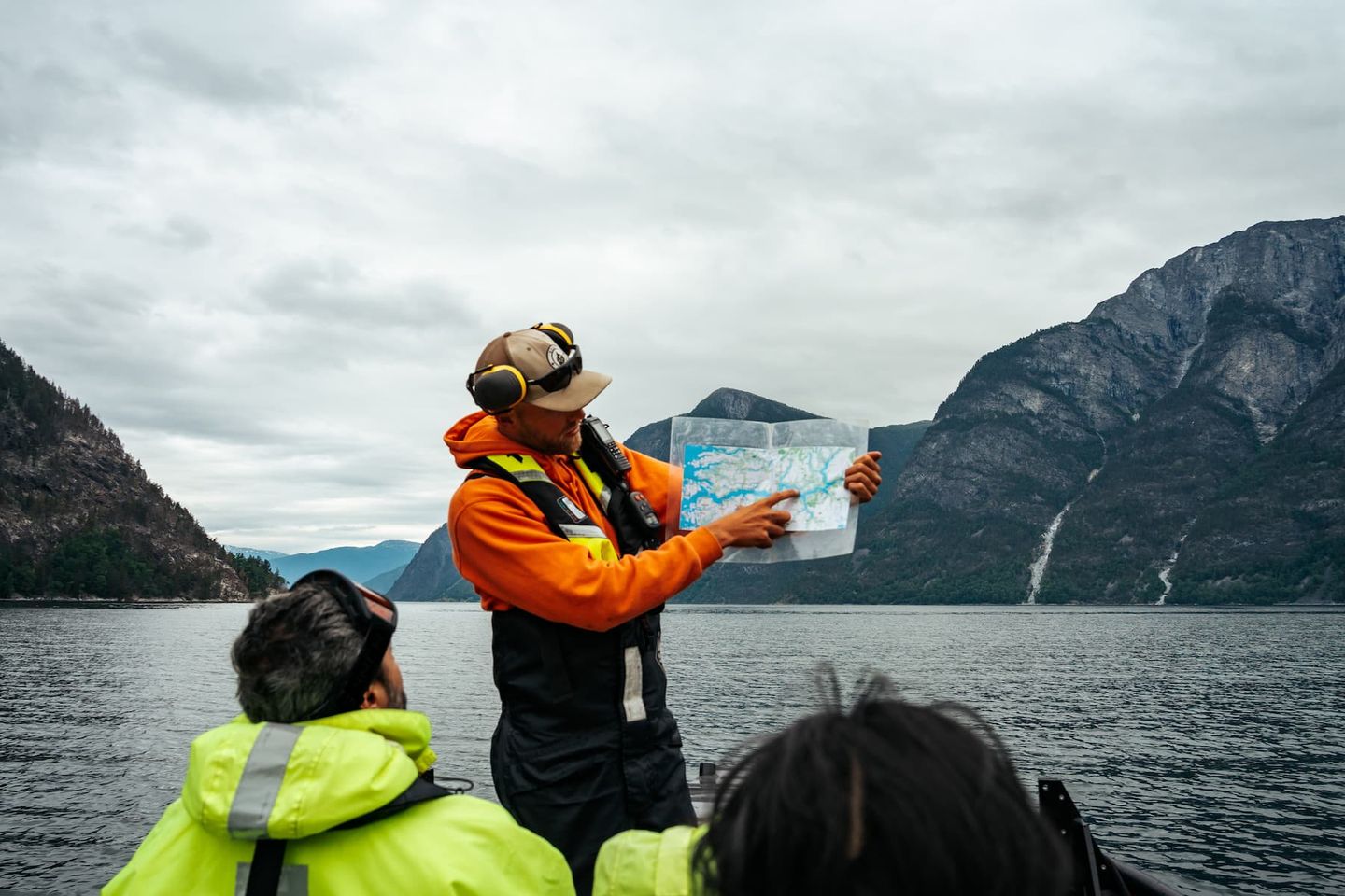 guiding about route