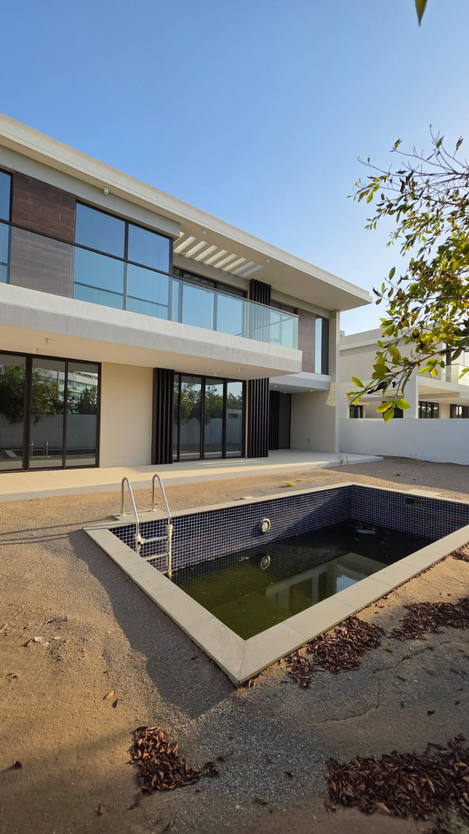 GBR: 6 Bedroom Villa for Sale in Golf, Al Mouj