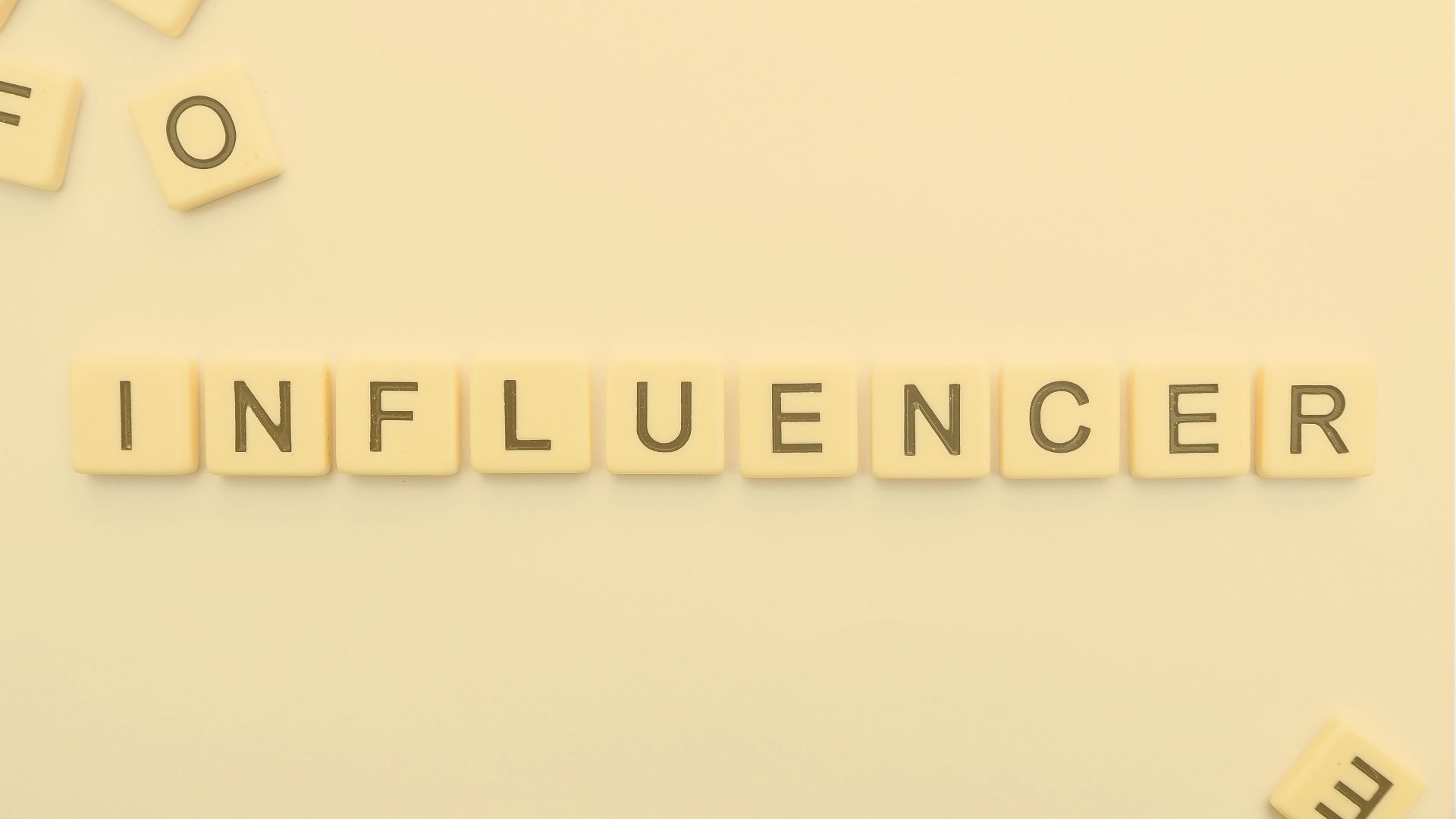 Influencer Pazarlaması