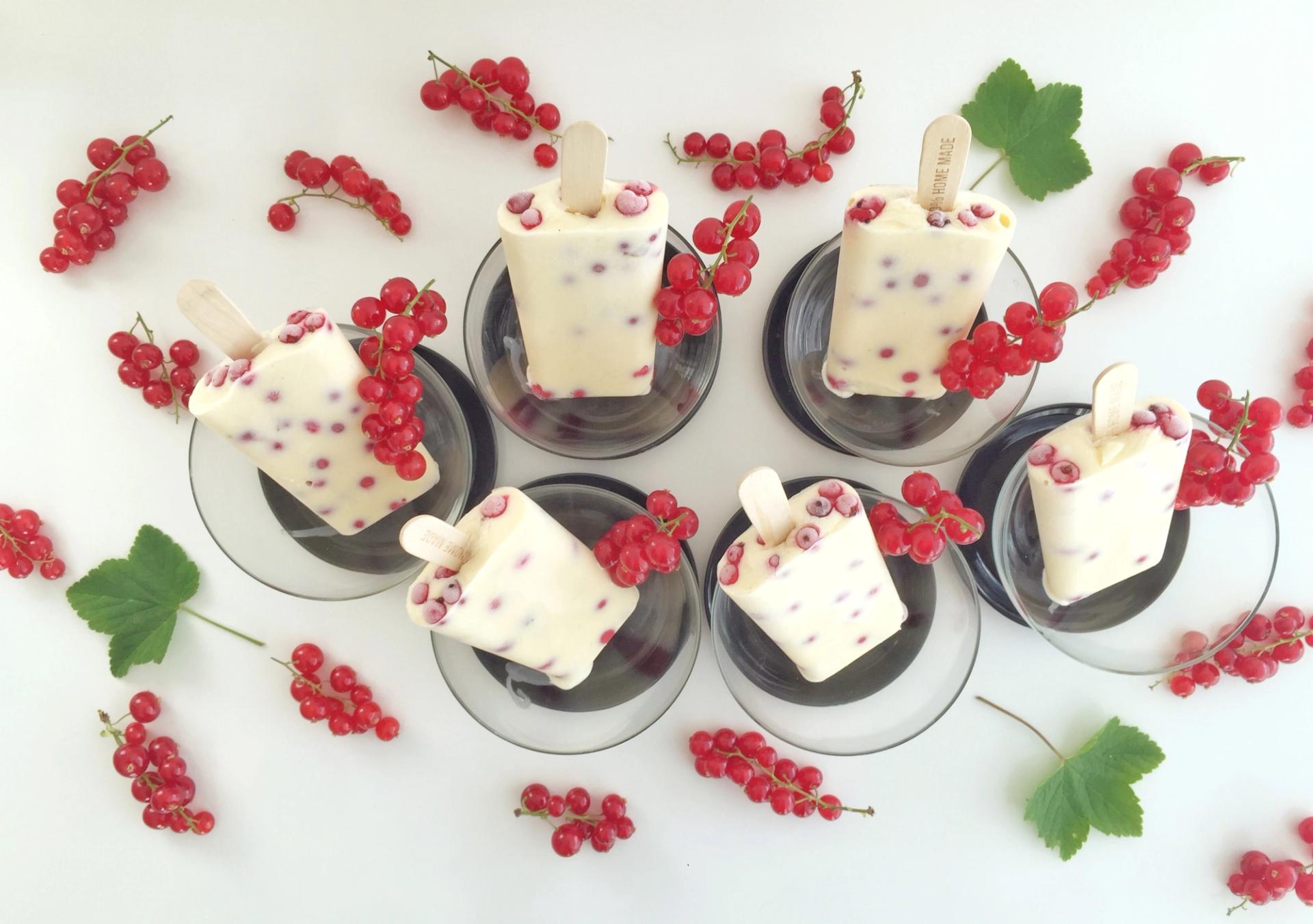 Is med rips og vanilje