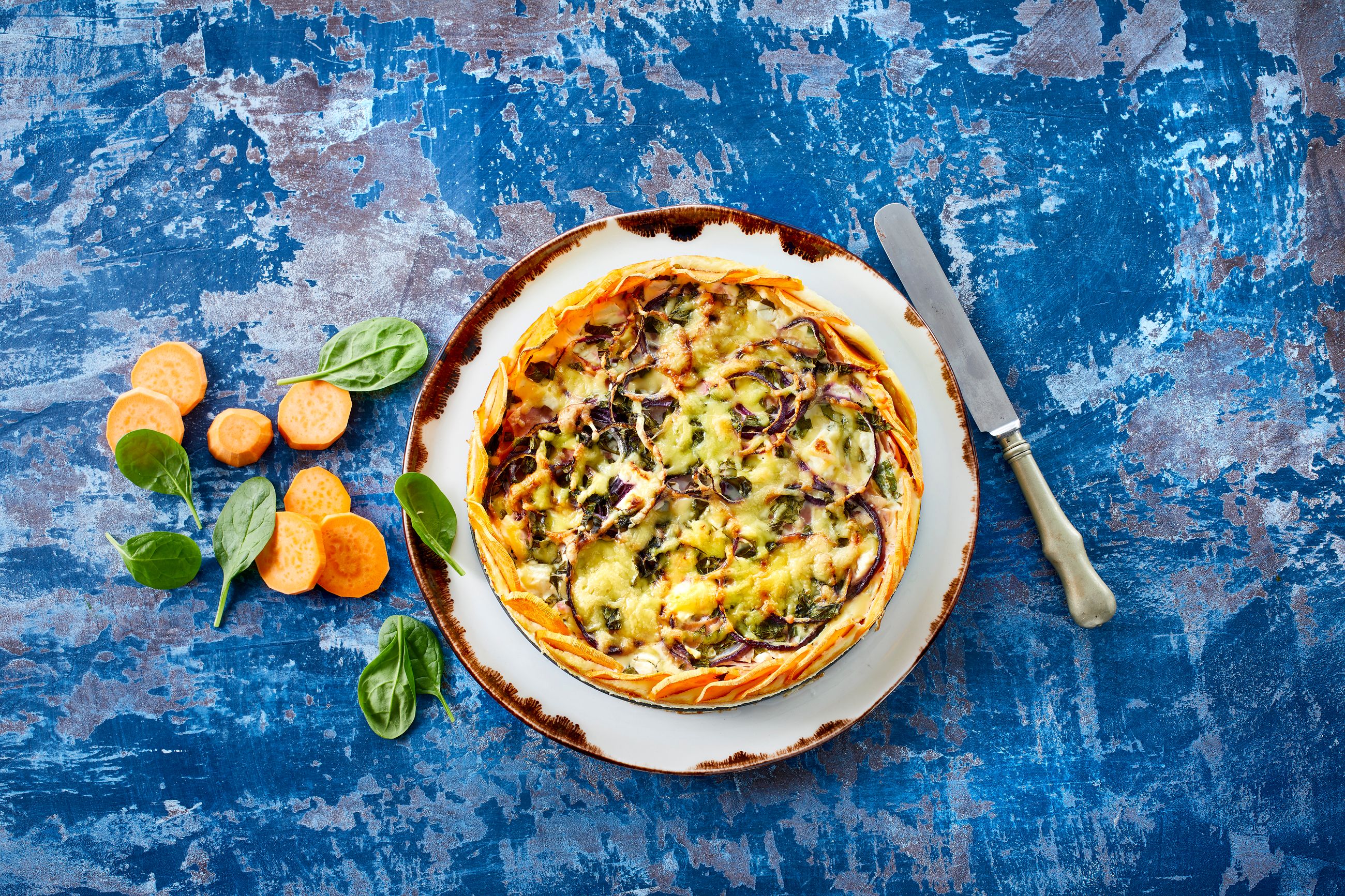 Pai med søtpotetbunn