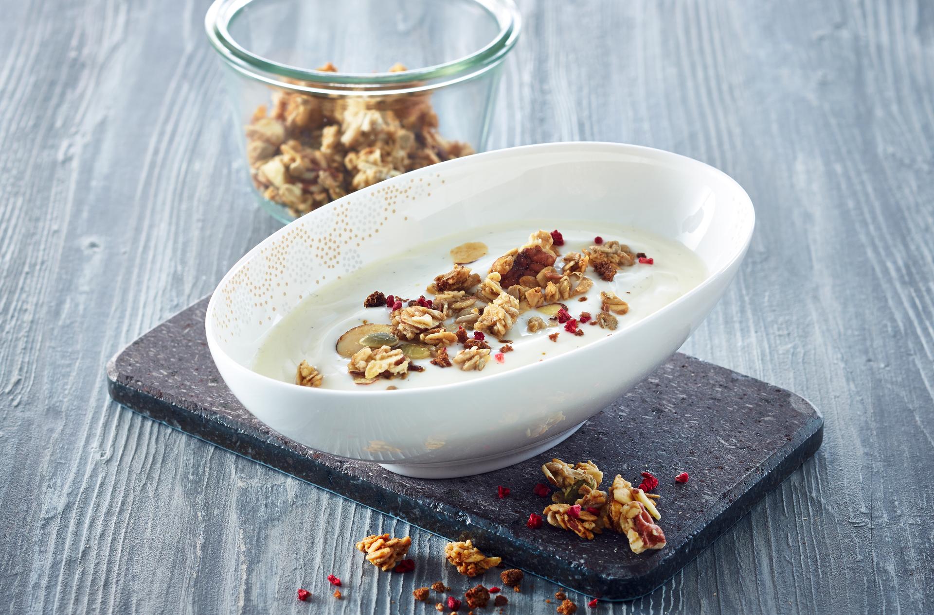 Granola med syrnet melk