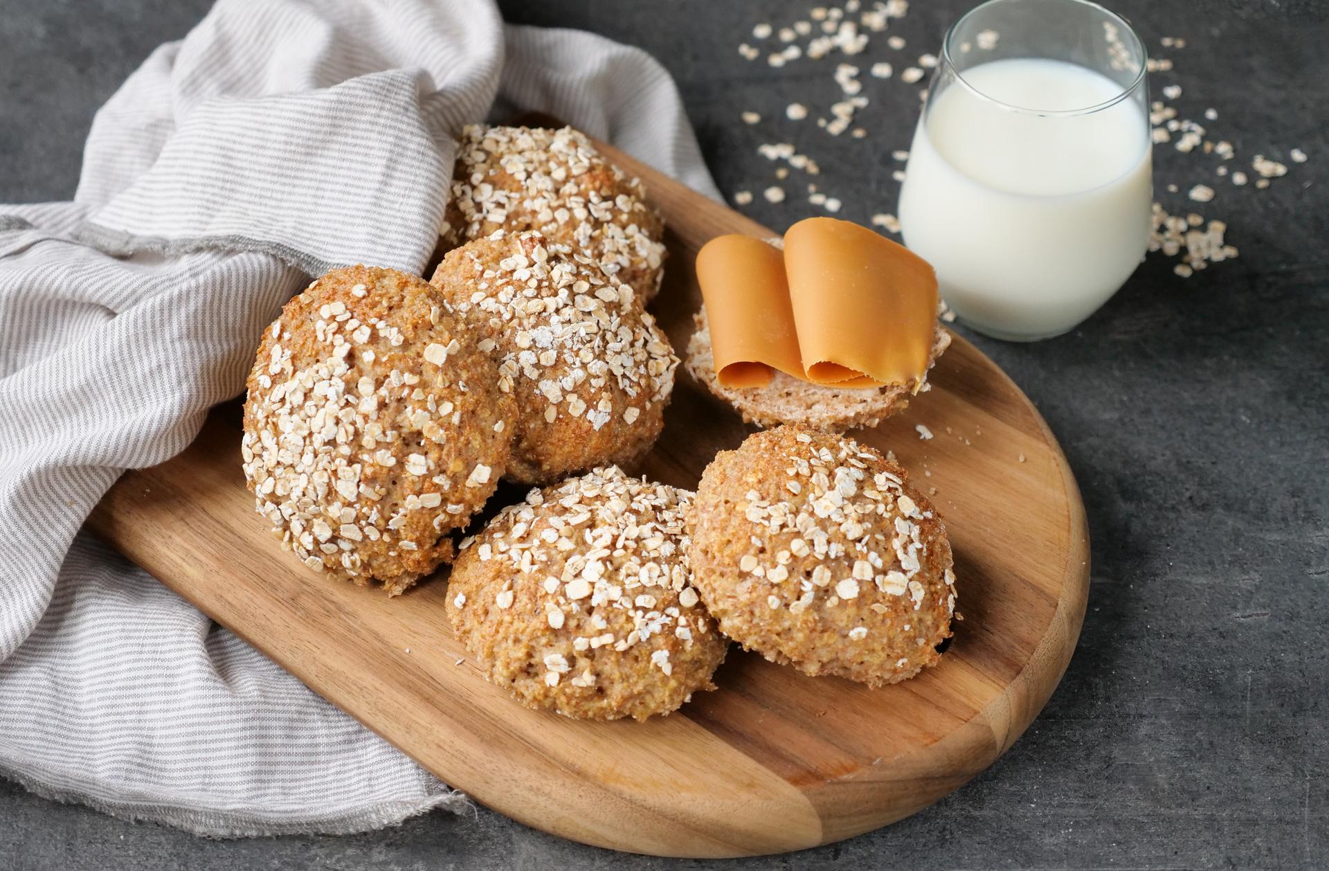 havregrynsrundstykker